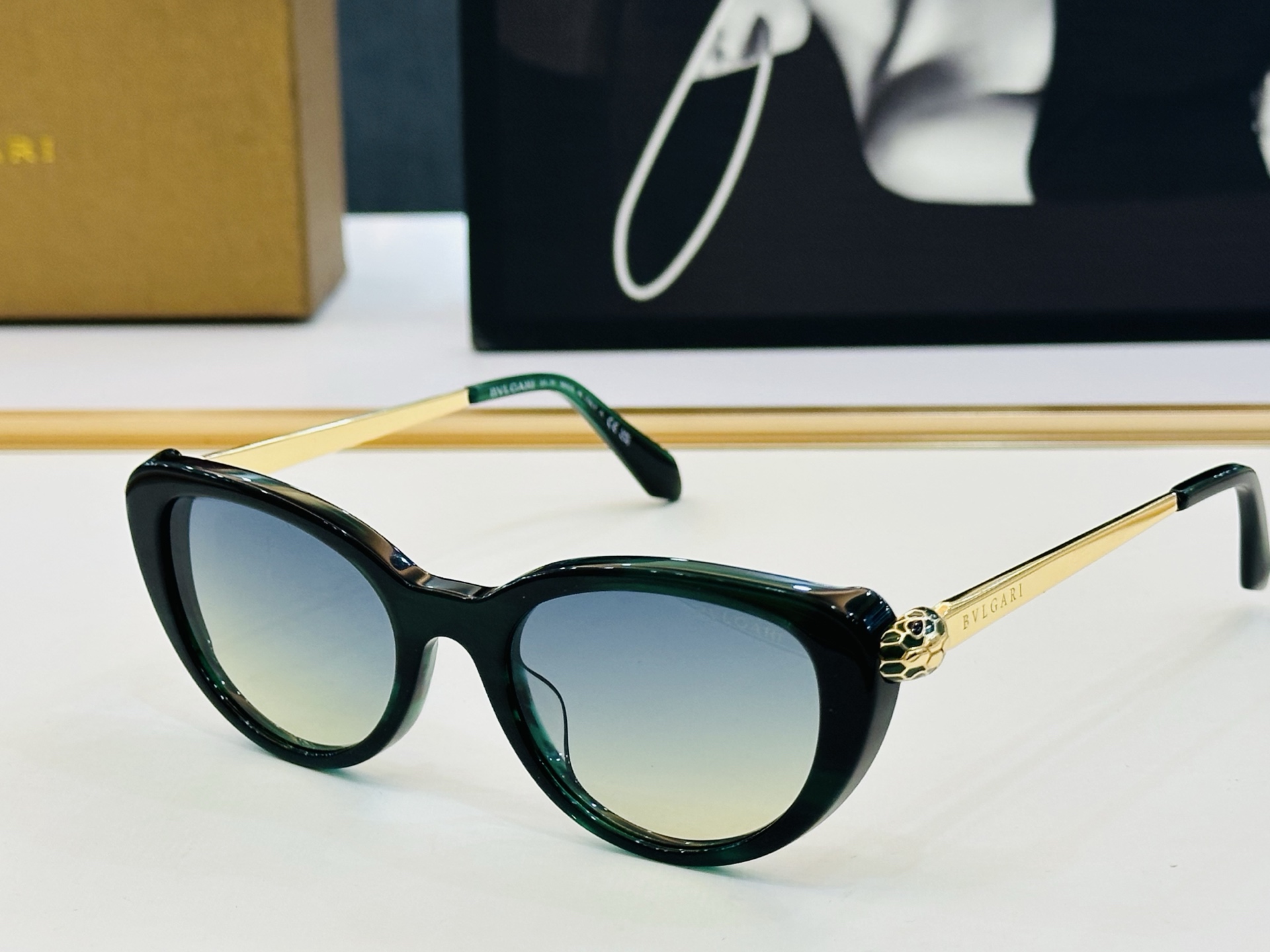 🆕款 官网同售 宝格家 BV40067 👍 Size ：50口19-140 绝对要买😎品质非常完美 C出