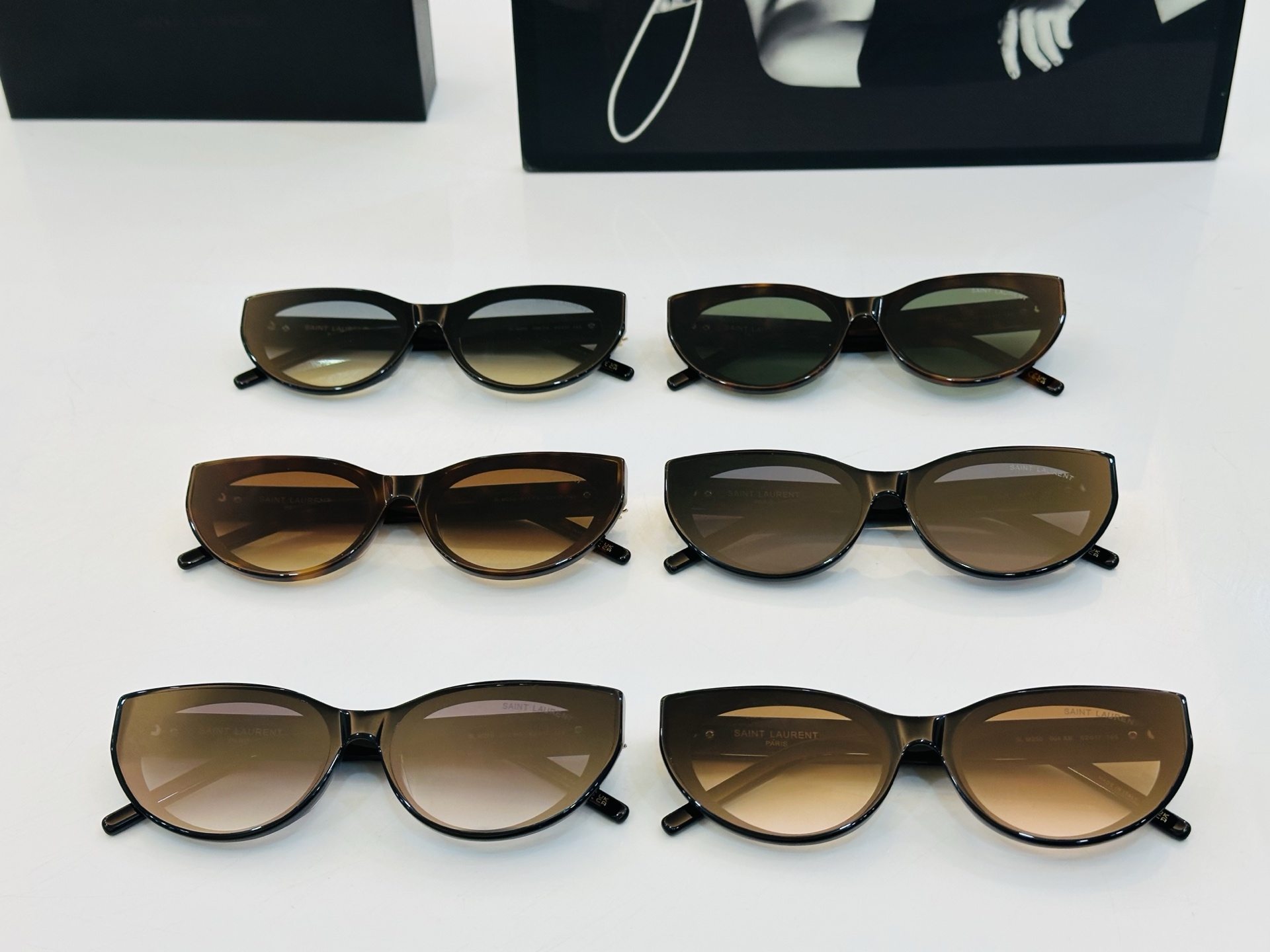 网红爆款 圣罗兰💫SL M250 💫Size：62口17-145 板材框设计 💎❤️XL俏皮甜美质感超好