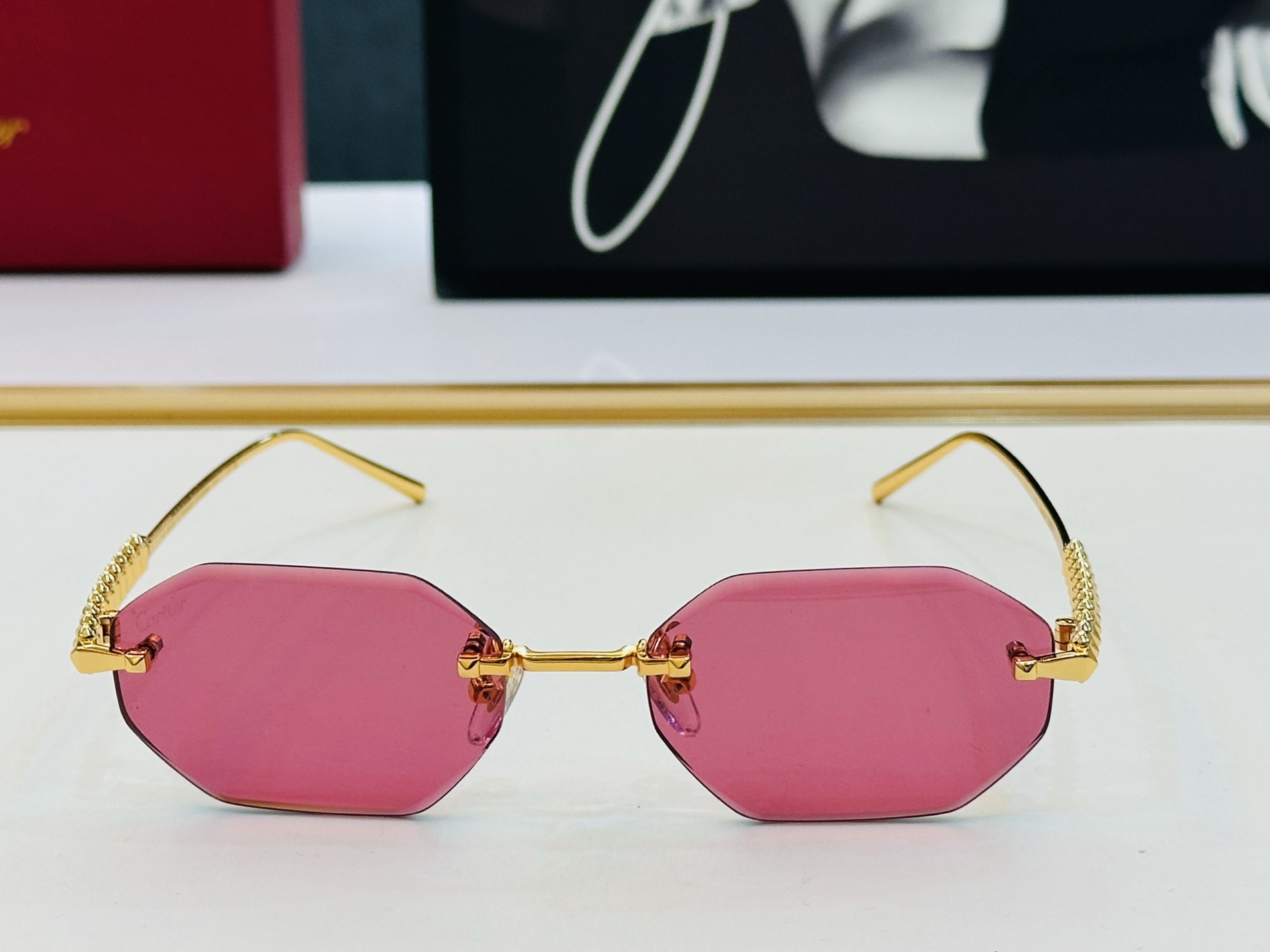 🆕 原版Cartie* 卡家 太阳镜 CT0703S Size：58口口18-145电镀工艺精湛大牌品 