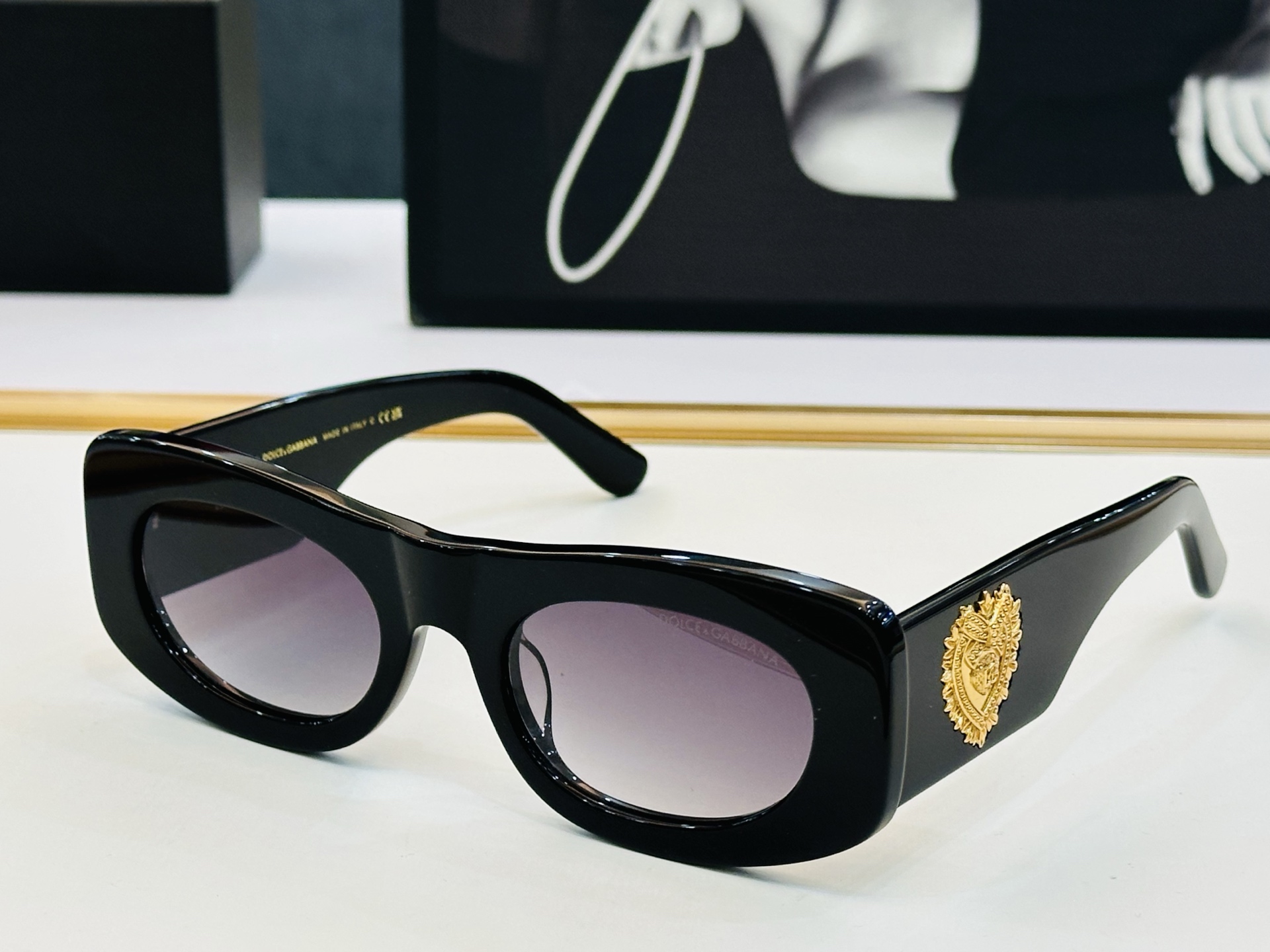 🆕 官网款 🔺DOLCE&GABBAN*🔻DG6679 Size：53口22-142 新颖独特🔝🔝K美艳