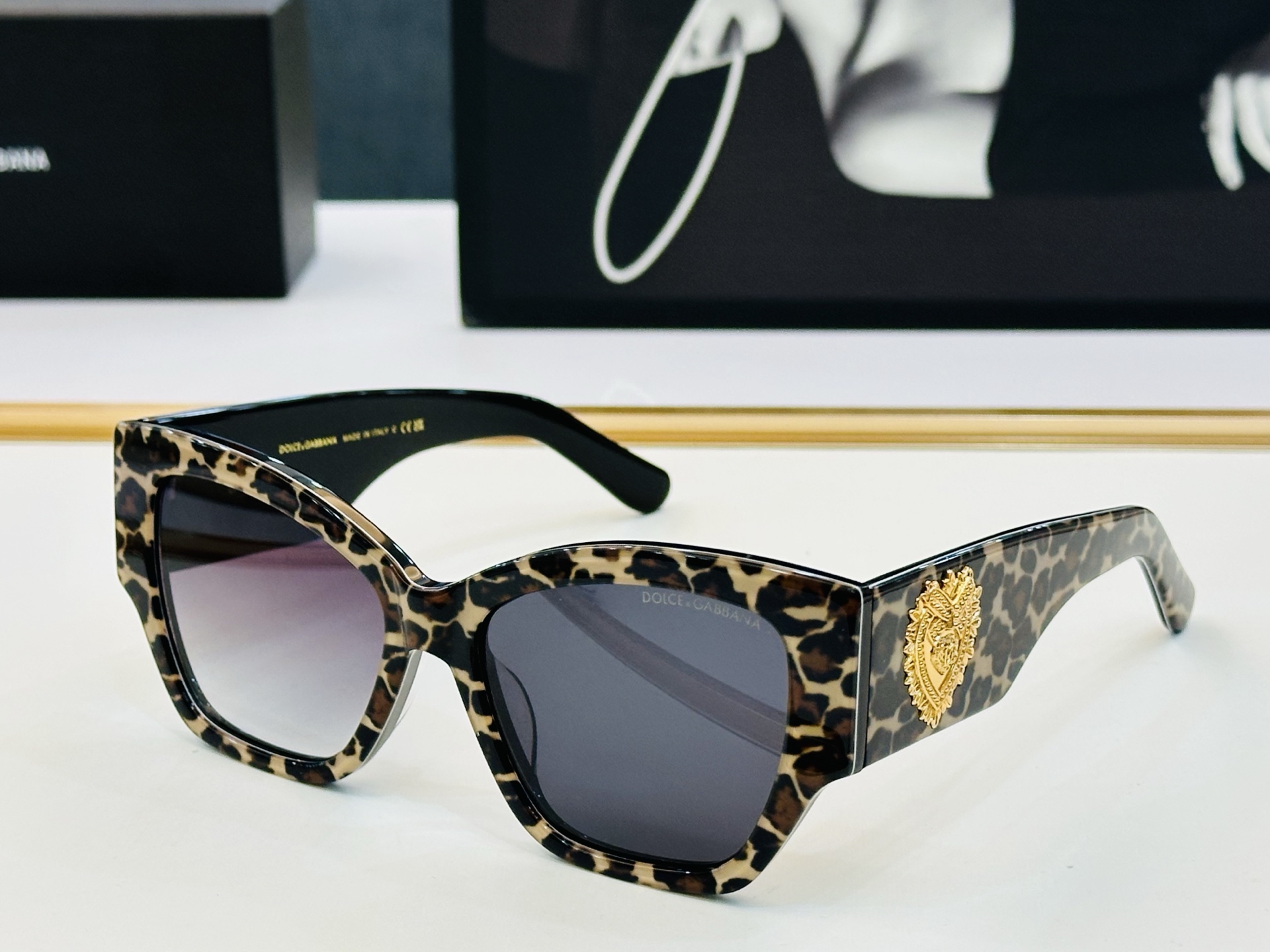 🆕 官网款 🔺DOLCE&GABBAN*🔻DG6680 Size：55口17-142 新颖独特🔝🔝K美艳