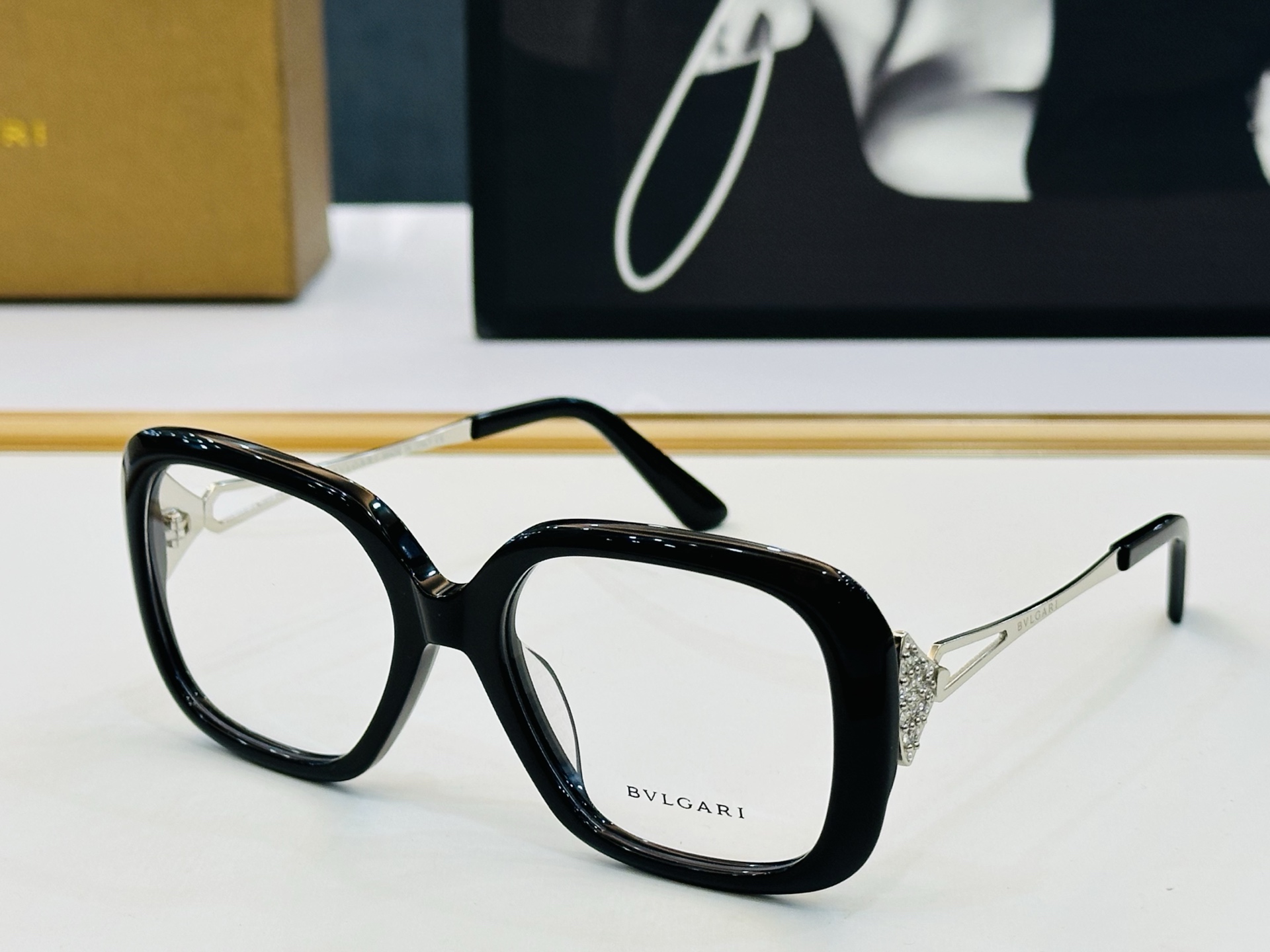 🆕款 官网同售 宝格家 BV4310 👍 Size ：53口18-145 绝对要买😎品质非常完美 L出街