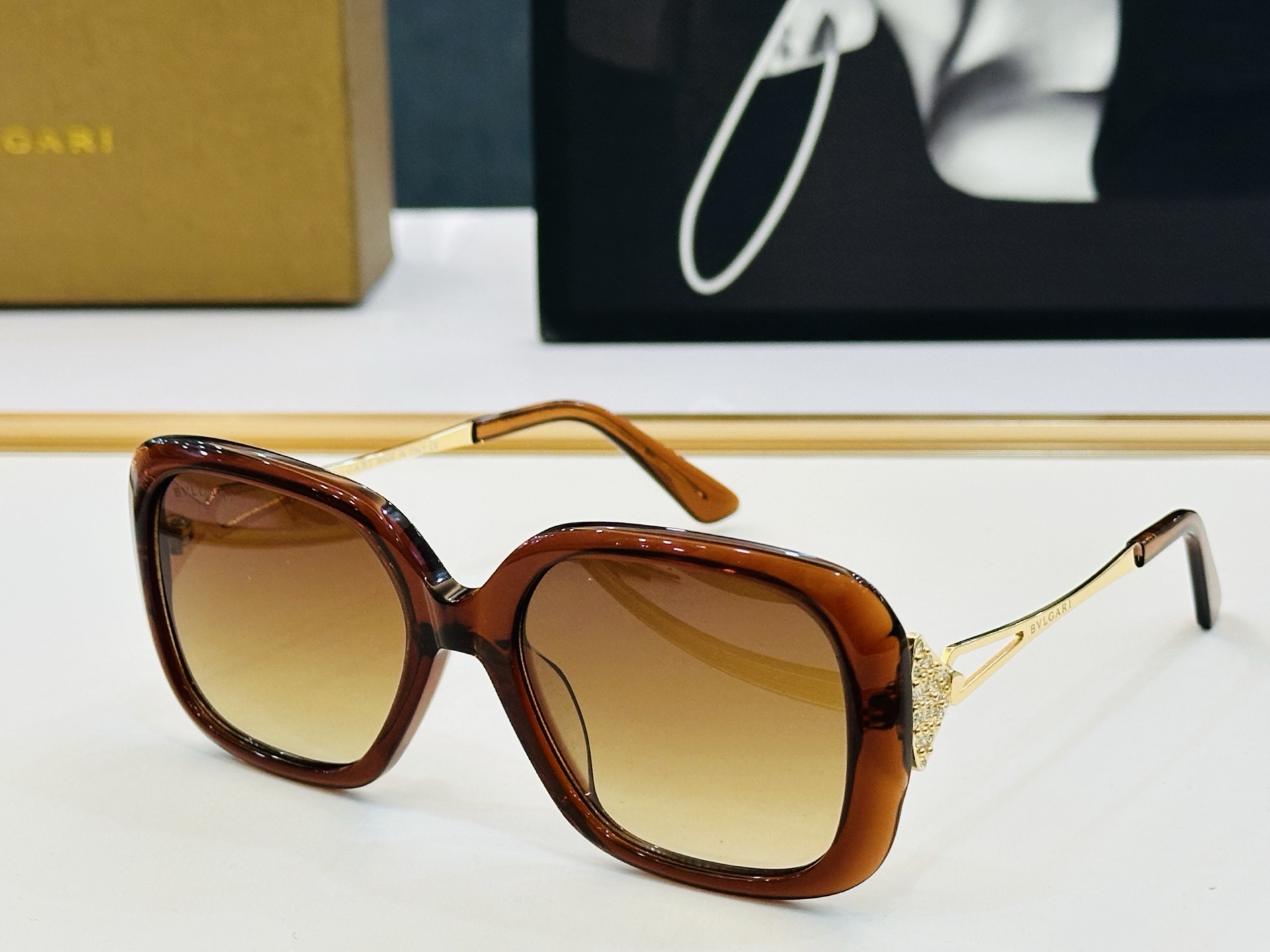 🆕款 官网同售 宝格家 BV4310 👍 Size ：53口18-145 绝对要买😎品质非常完美 L出街