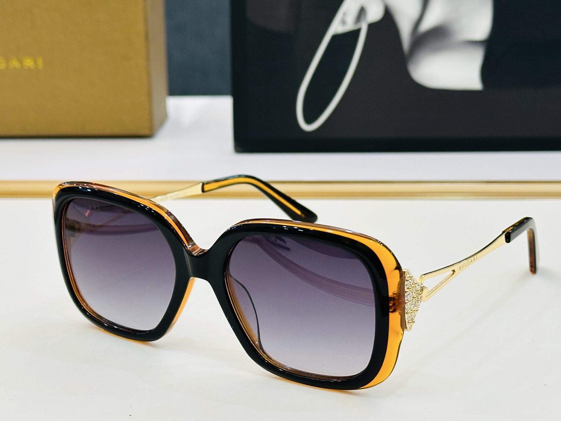 🆕款 官网同售 宝格家 BV4310 👍 Size ：53口18-145 绝对要买😎品质非常完美 L出街