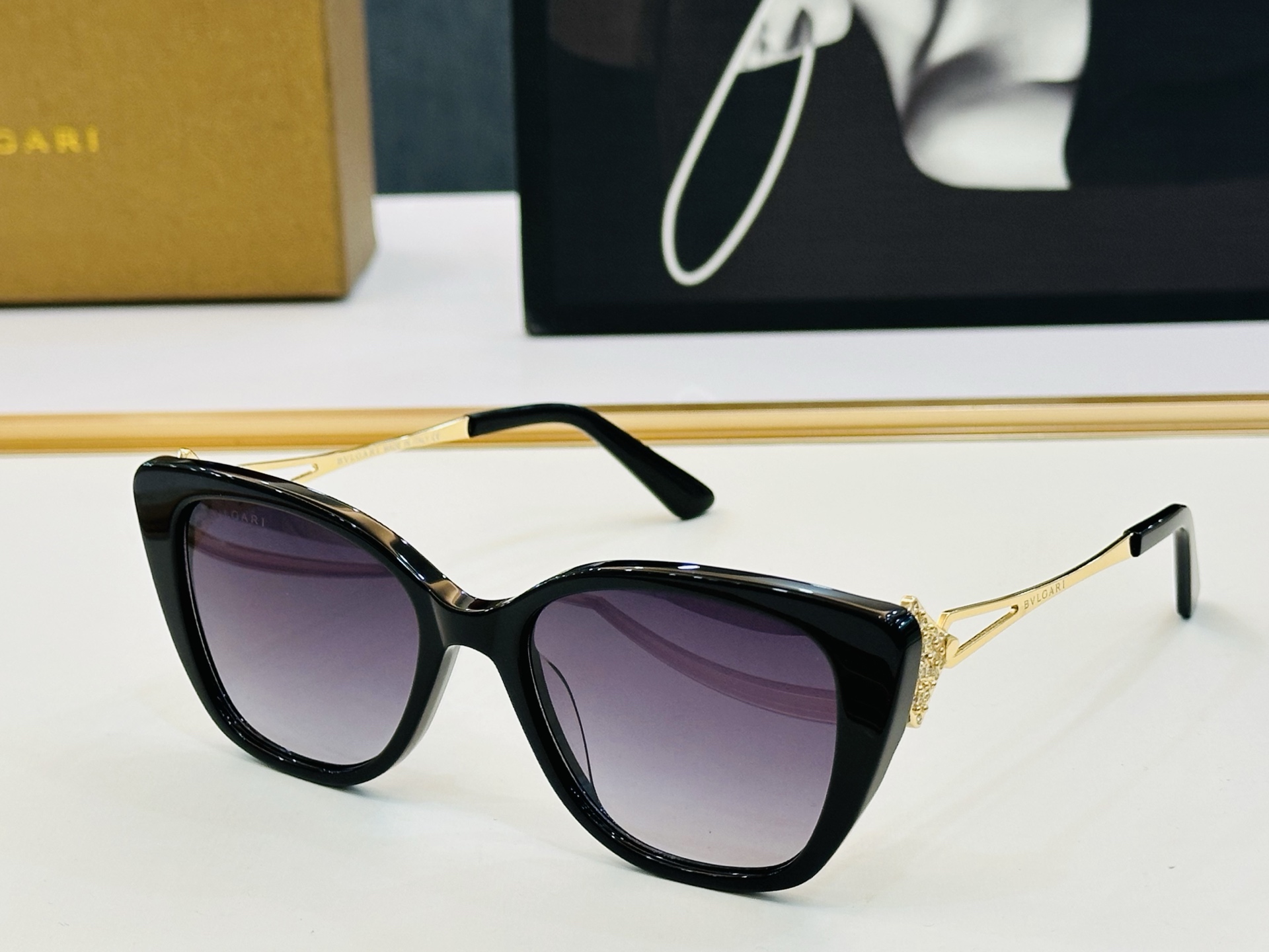 🆕款 官网同售 宝格家 BV4311 👍 Size ：53口18-145 绝对要买😎品质非常完美 L出街