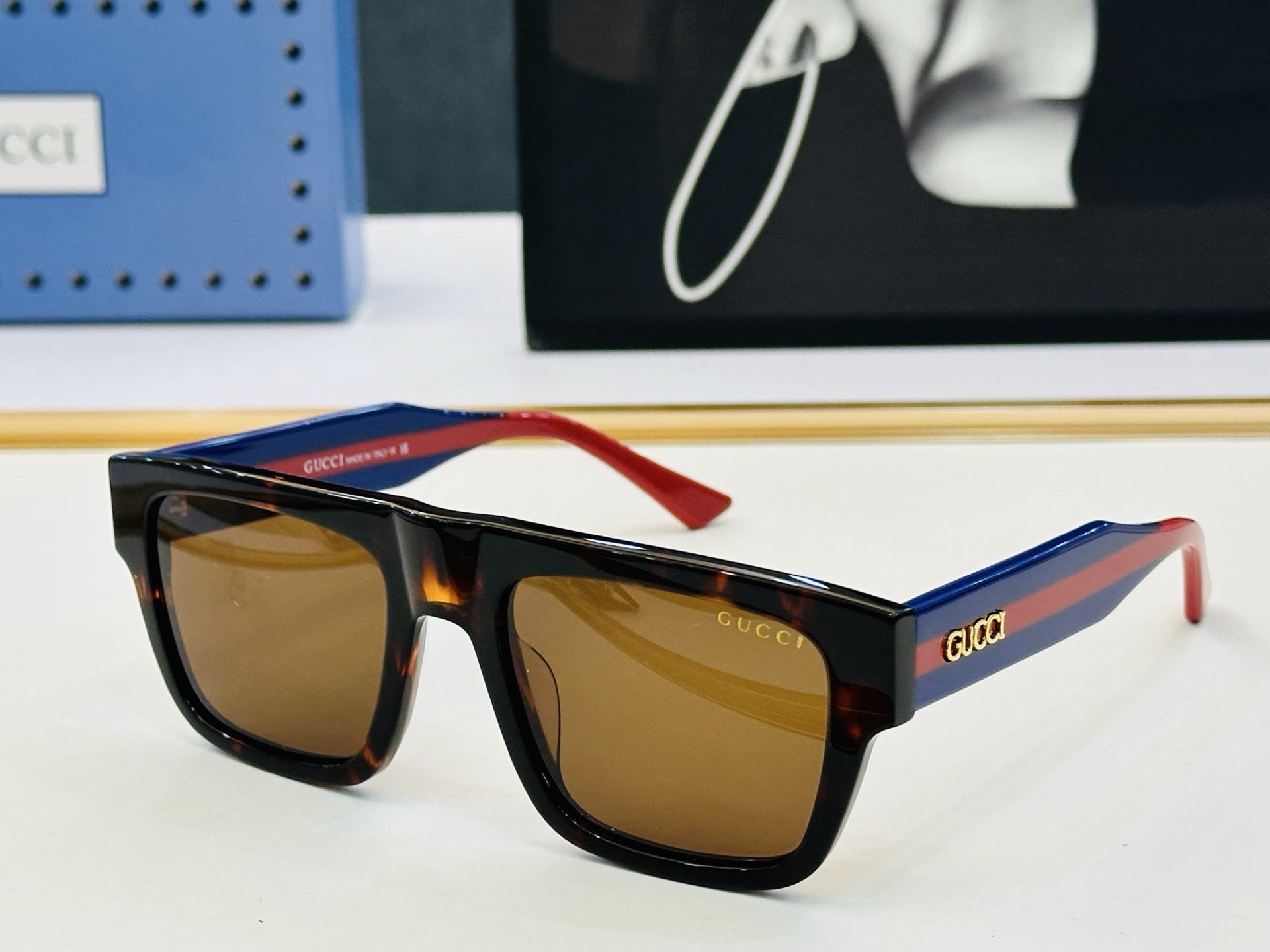 爆款 到货GUCC* 古家 GG1868S Size：53口19-145 经典板材框 [悠闲]🎈C超经典