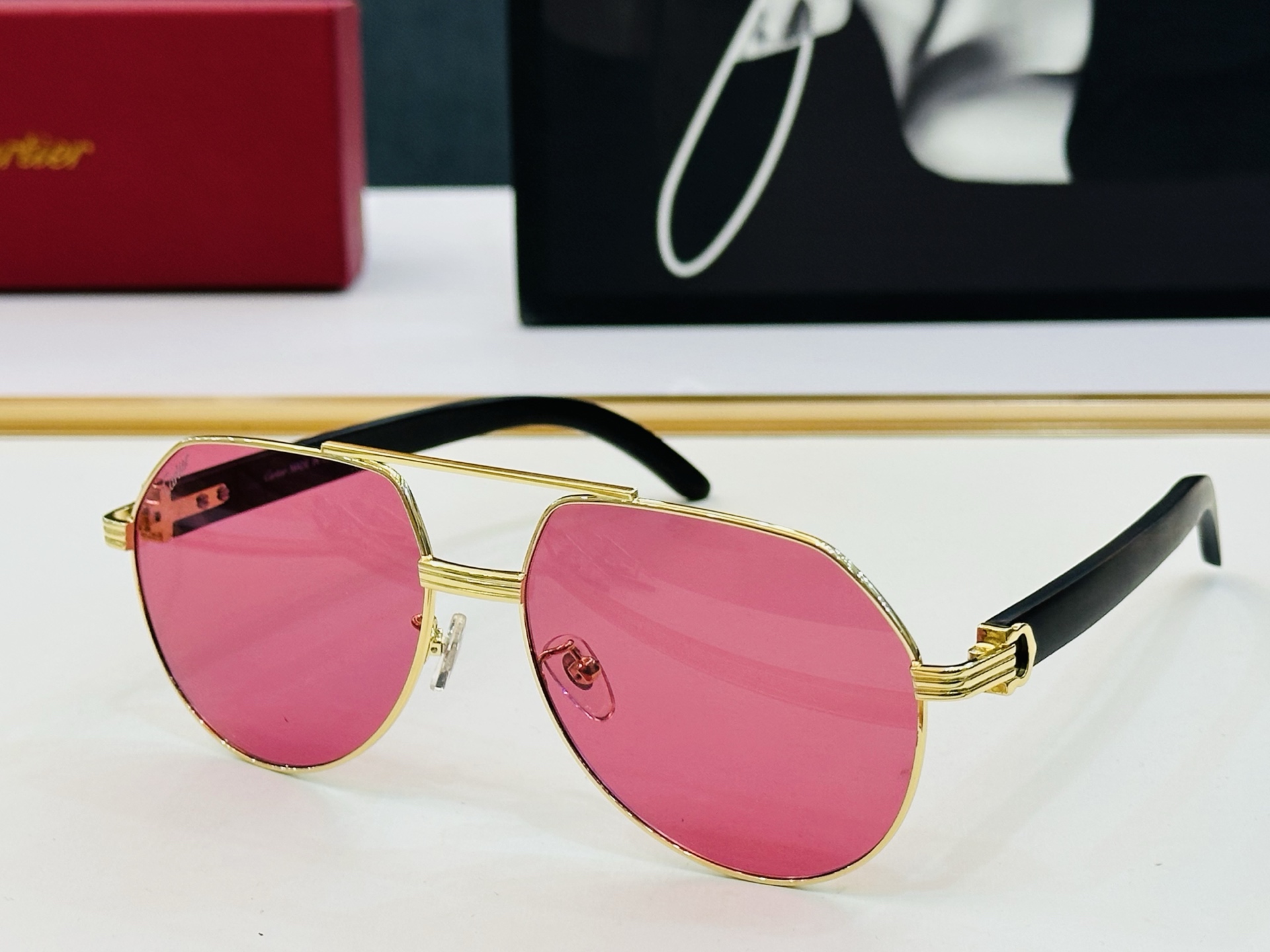 🆕 Cartie* CT0272 Size：59口17-145 卡家 上脸体验感非常赞超轻便。C设计大方