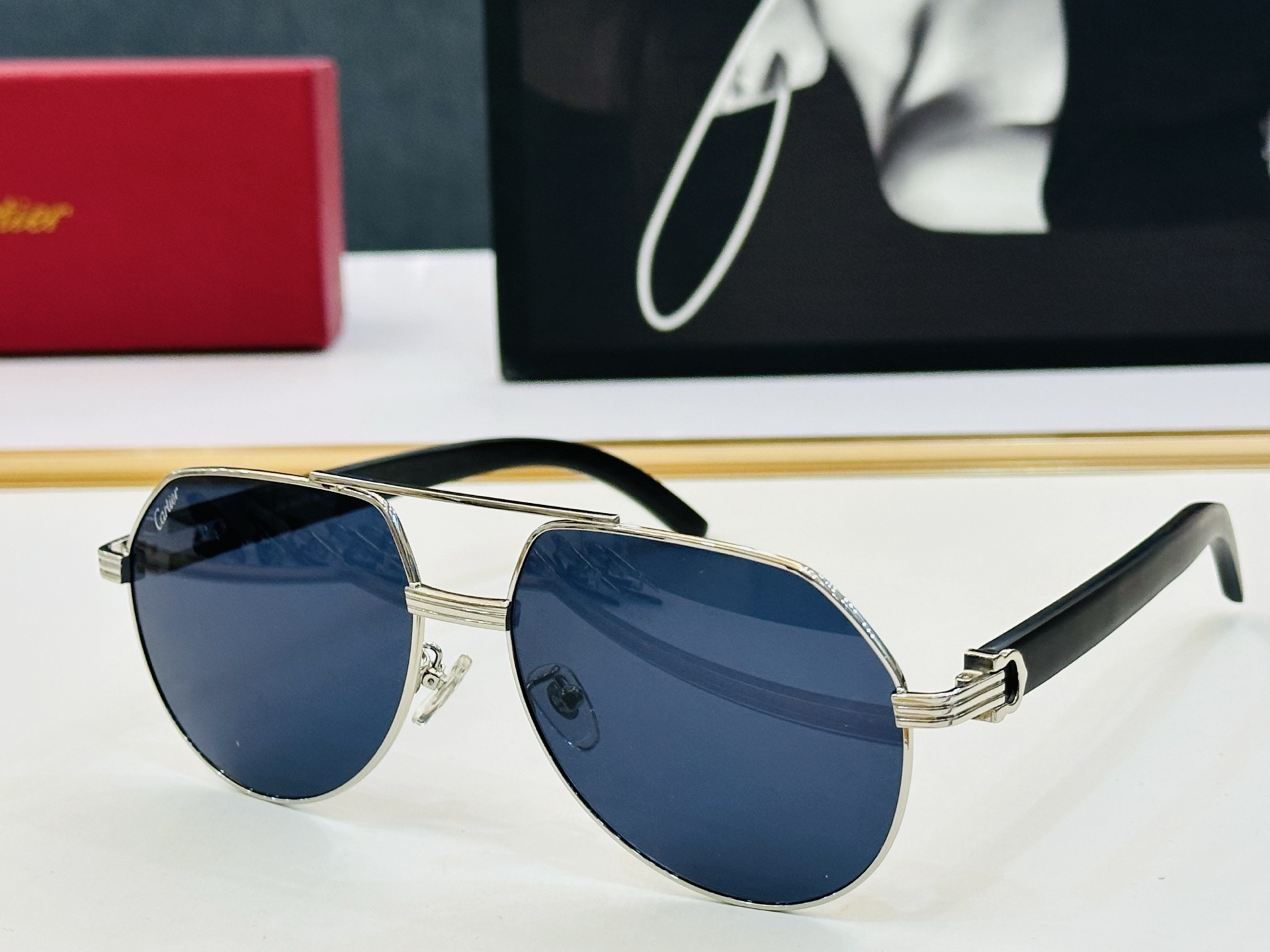 🆕 Cartie* CT0272 Size：59口17-145 卡家 上脸体验感非常赞超轻便。C设计大方