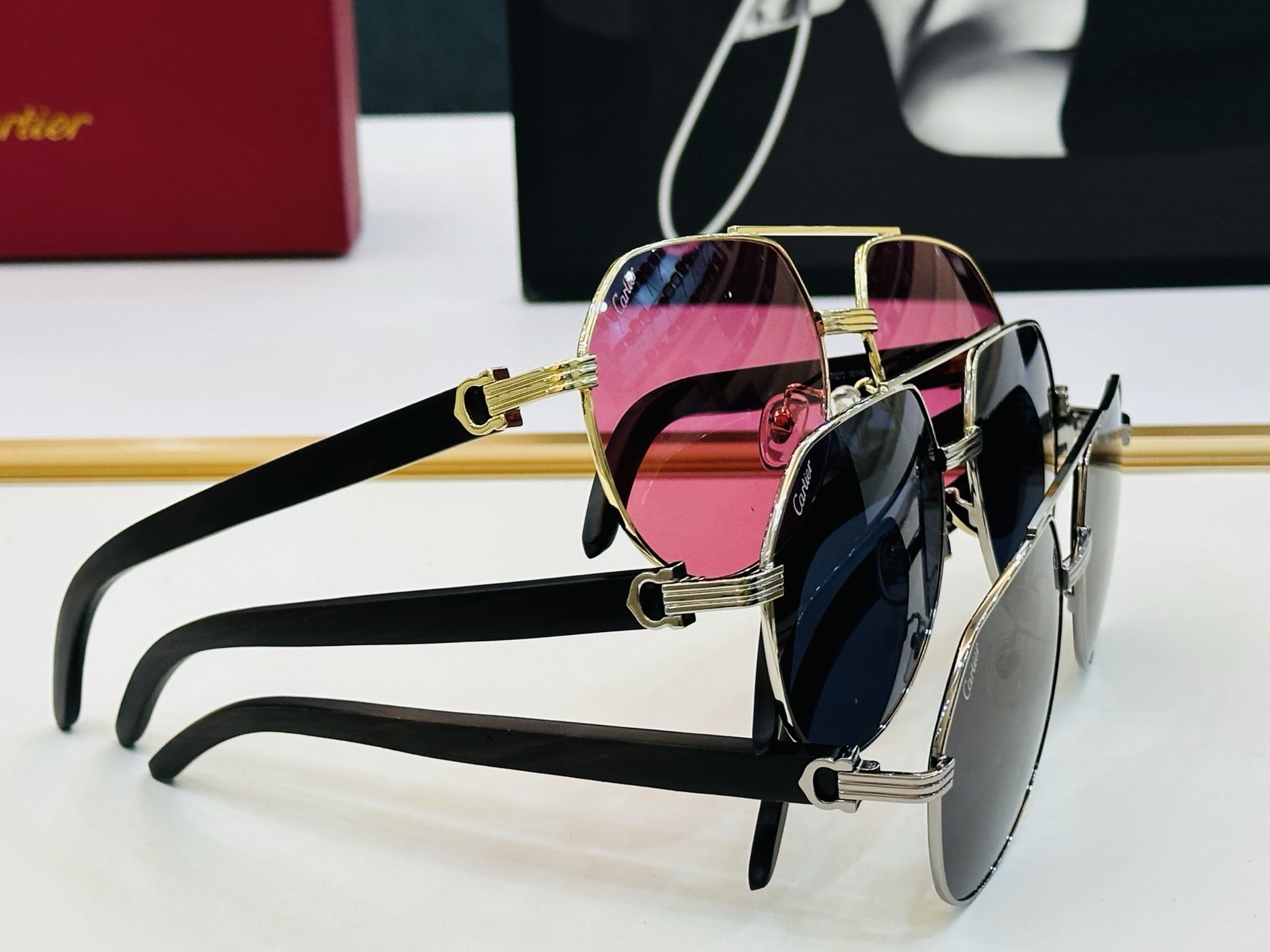 🆕 Cartie* CT0272 Size：59口17-145 卡家 上脸体验感非常赞超轻便。C设计大方