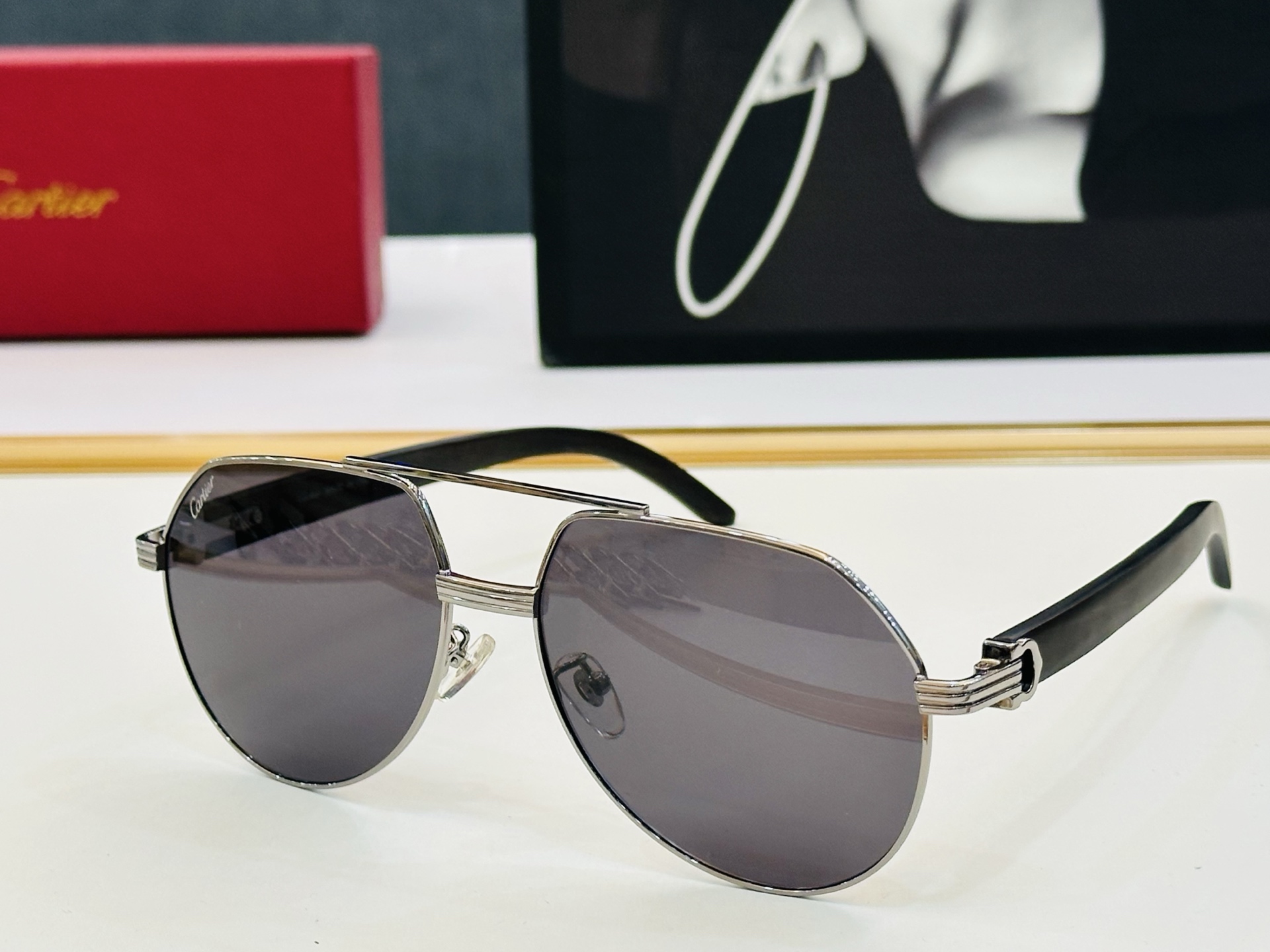 🆕 Cartie* CT0272 Size：59口17-145 卡家 上脸体验感非常赞超轻便。C设计大方