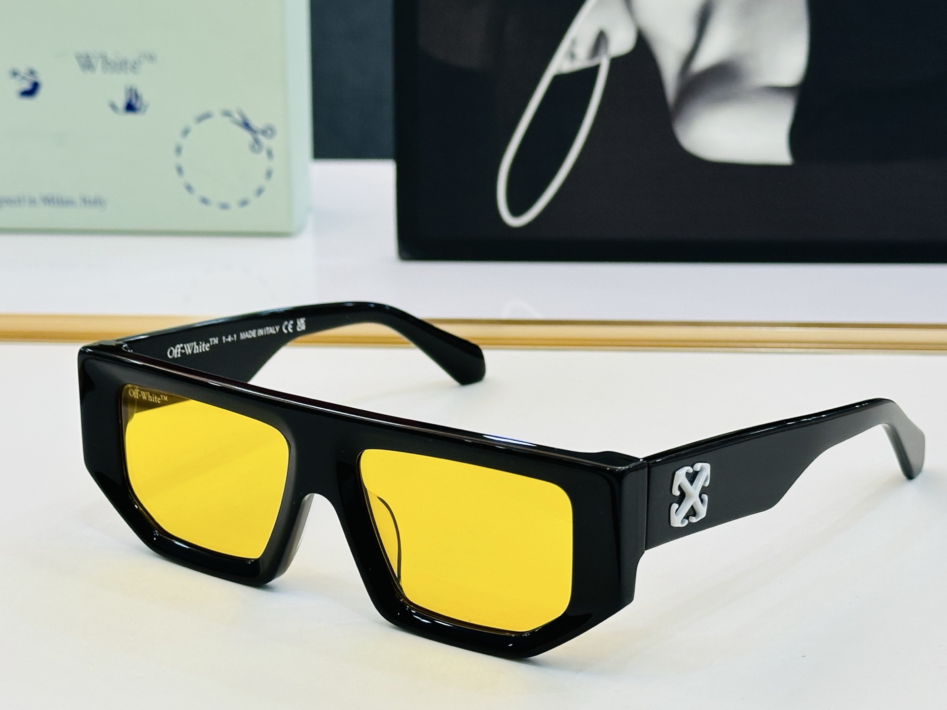 官网款 OFF WHITE MODEL:OER13F SIZE:53口17-145 时尚太阳镜 J潮款
