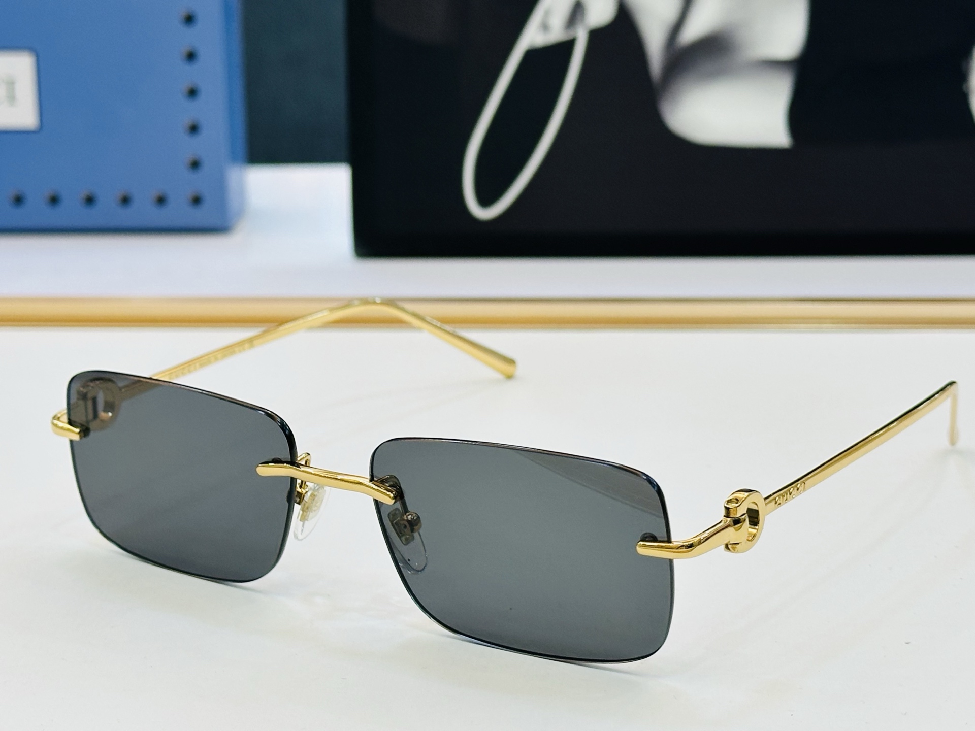 GUCC* 古家 GG1703S 🐝🐝系列 Size：56口17-140 🍁🍁 L超绝品质太阳镜 。