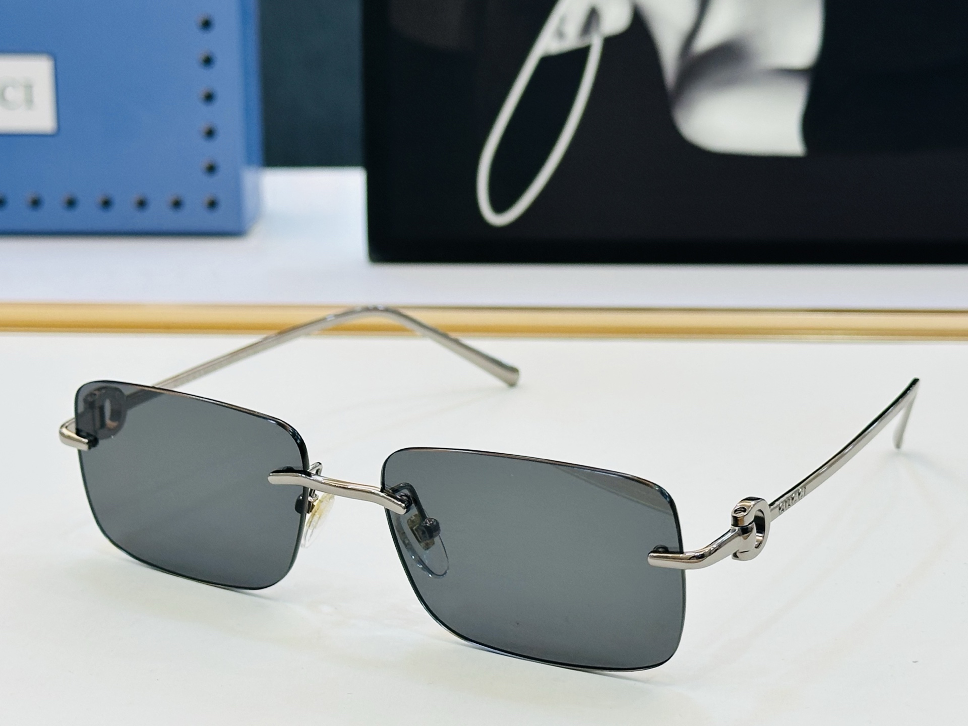 GUCC* 古家 GG1703S 🐝🐝系列 Size：56口17-140 🍁🍁 L超绝品质太阳镜 。