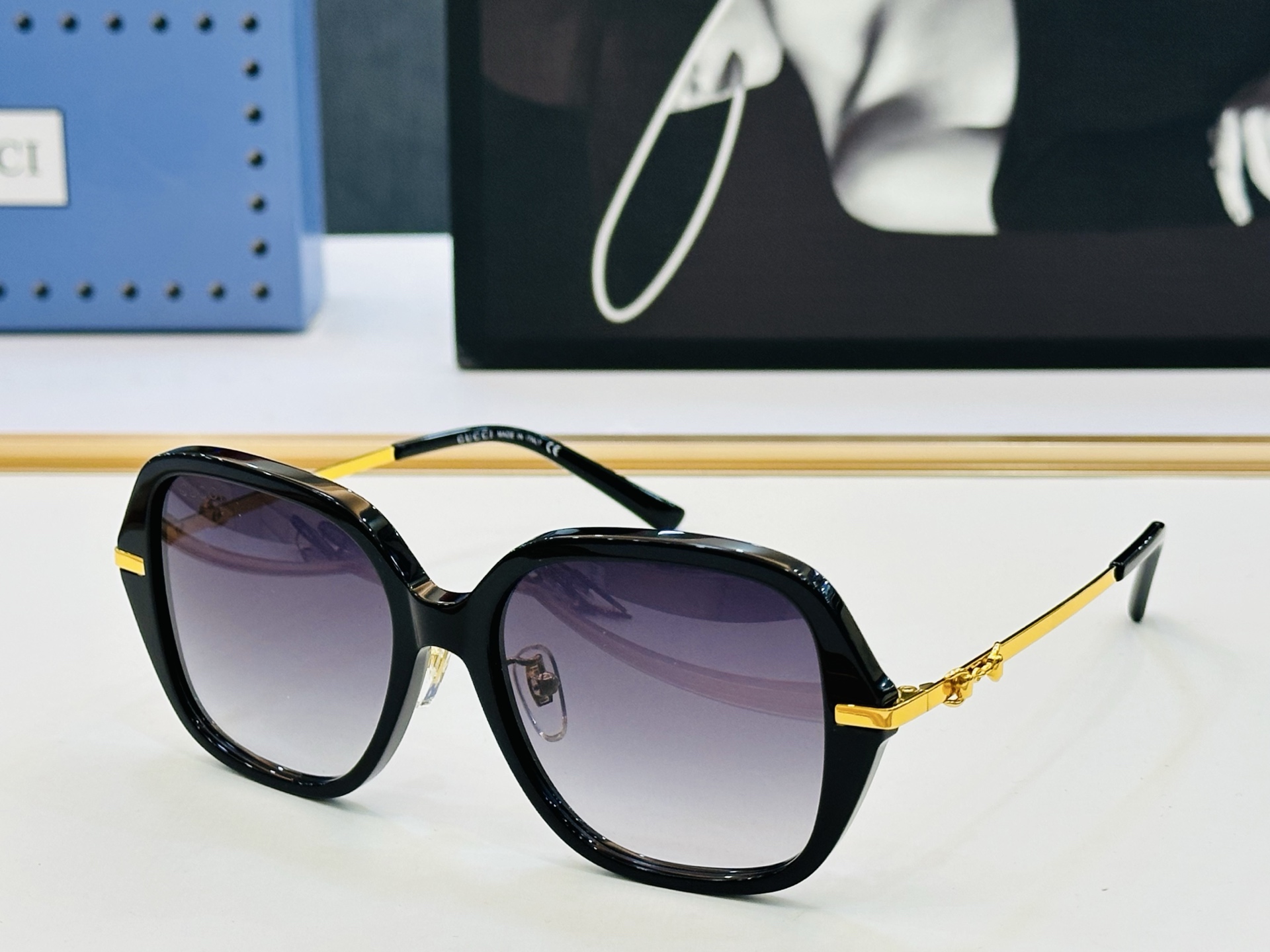 GUCC* 古家 GG2055SA 🐝🐝系列 Size：54口17-140 🍁🍁 F超绝品质太阳镜 。