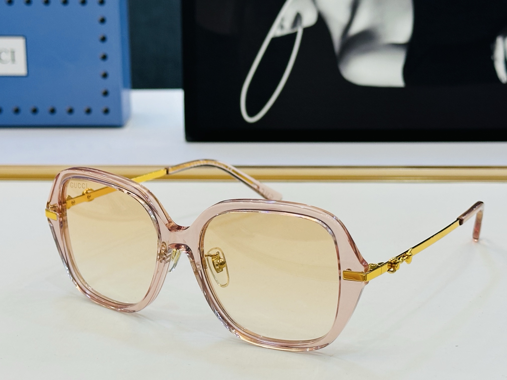 GUCC* 古家 GG2055SA 🐝🐝系列 Size：54口17-140 🍁🍁 F超绝品质太阳镜 。