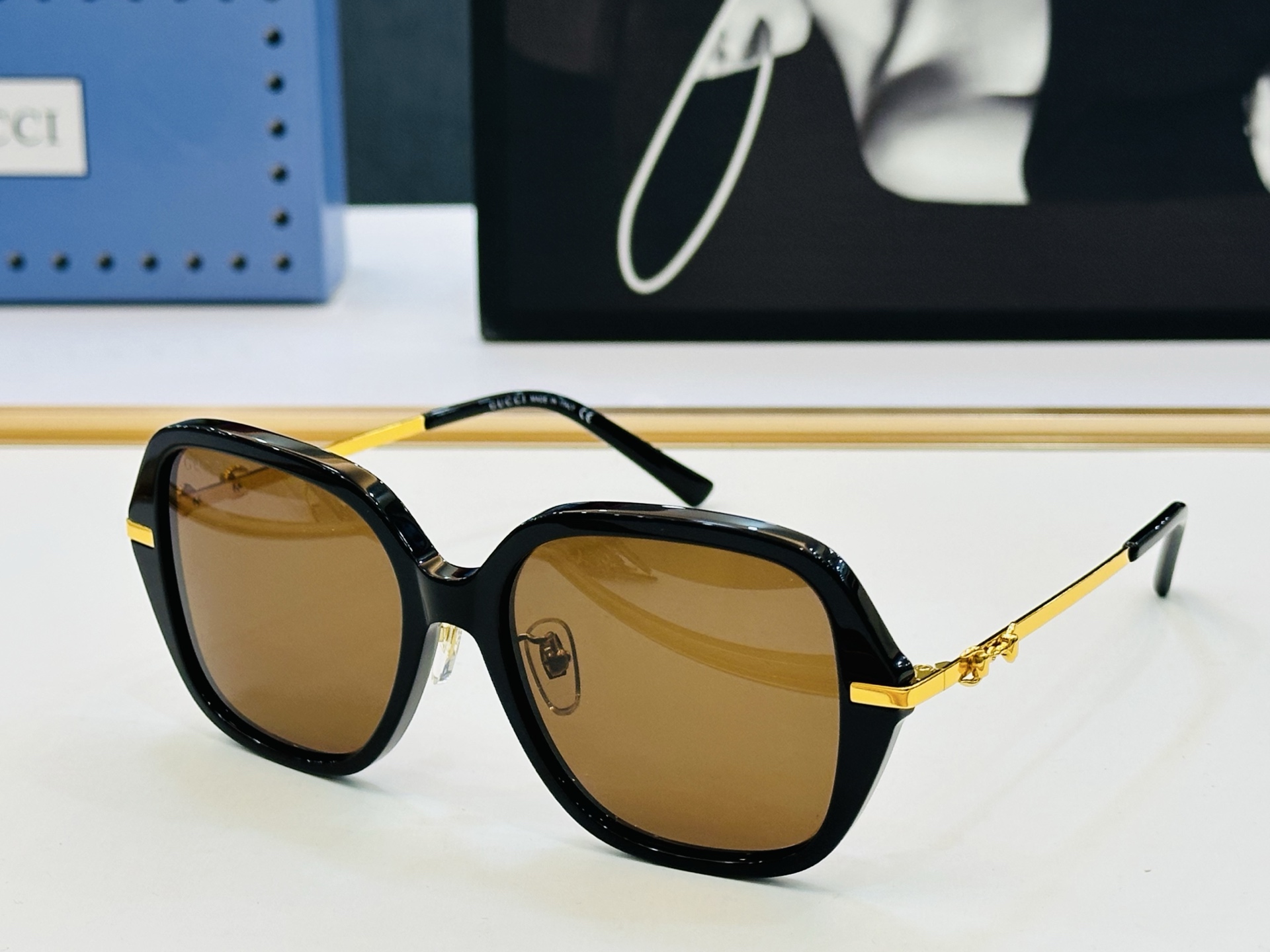 GUCC* 古家 GG2055SA 🐝🐝系列 Size：54口17-140 🍁🍁 F超绝品质太阳镜 。