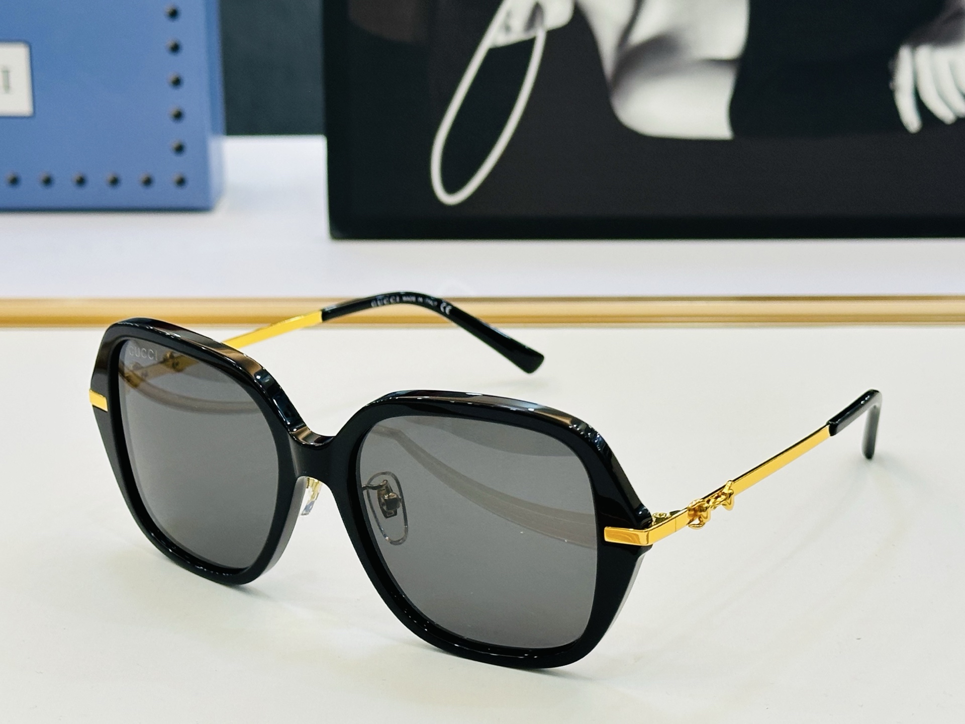 GUCC* 古家 GG2055SA 🐝🐝系列 Size：54口17-140 🍁🍁 F超绝品质太阳镜 。