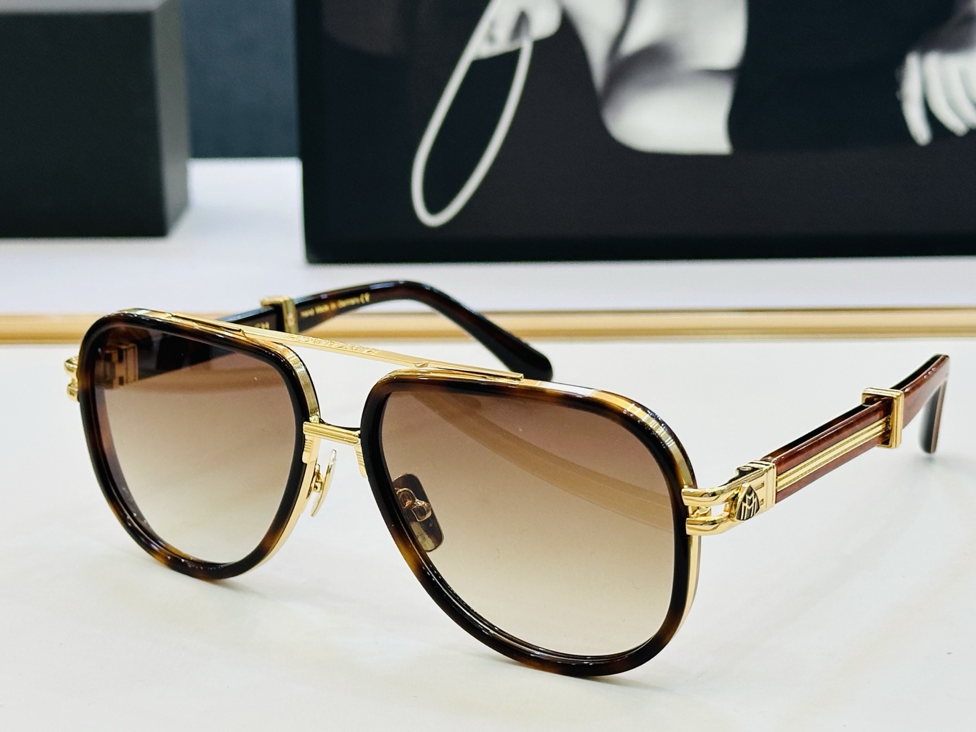 高品质 迈巴赫 🎉🎉做工精美💕💕MAYBAC*H Z36 Size：59口17-145 质感十足 CC👍