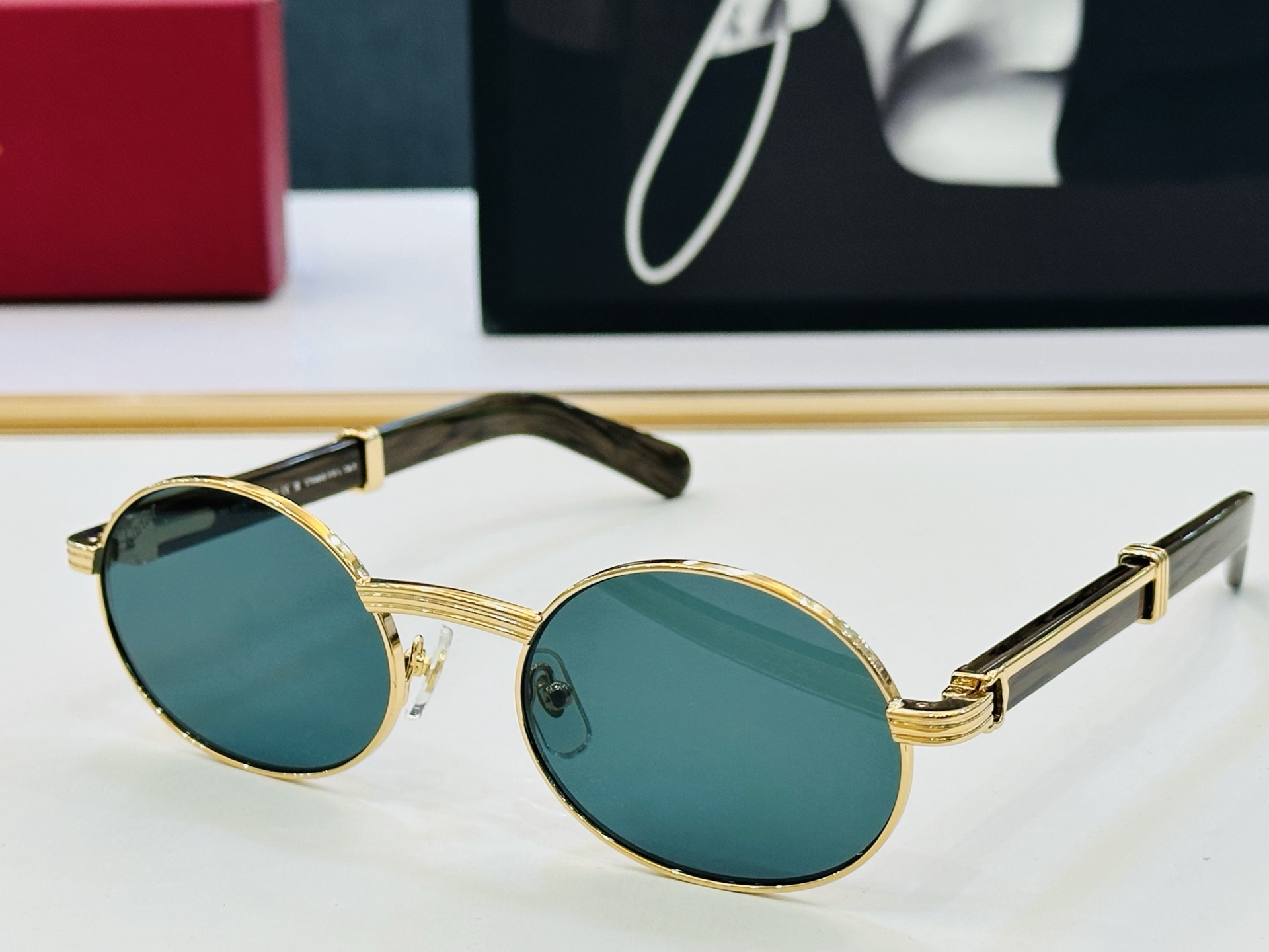 Cartie* 卡家 CT0464S 太阳镜 Size：55口22-145 工艺精湛气质十足！CC男女同