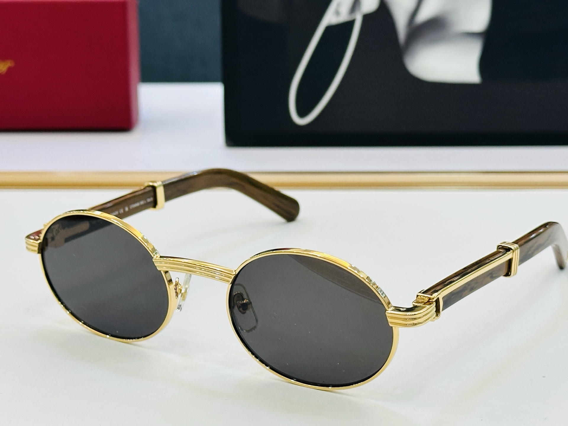 Cartie* 卡家 CT0464S 太阳镜 Size：55口22-145 工艺精湛气质十足！CC男女同