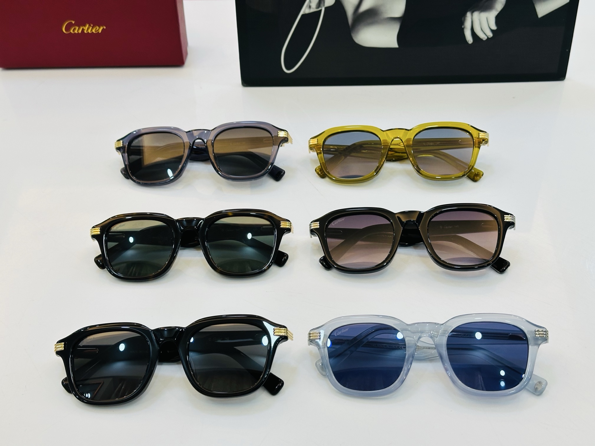 Cartie* 卡家 太阳镜 CT05363 Size：55口21-145 电镀工艺精湛气质十足！CC男