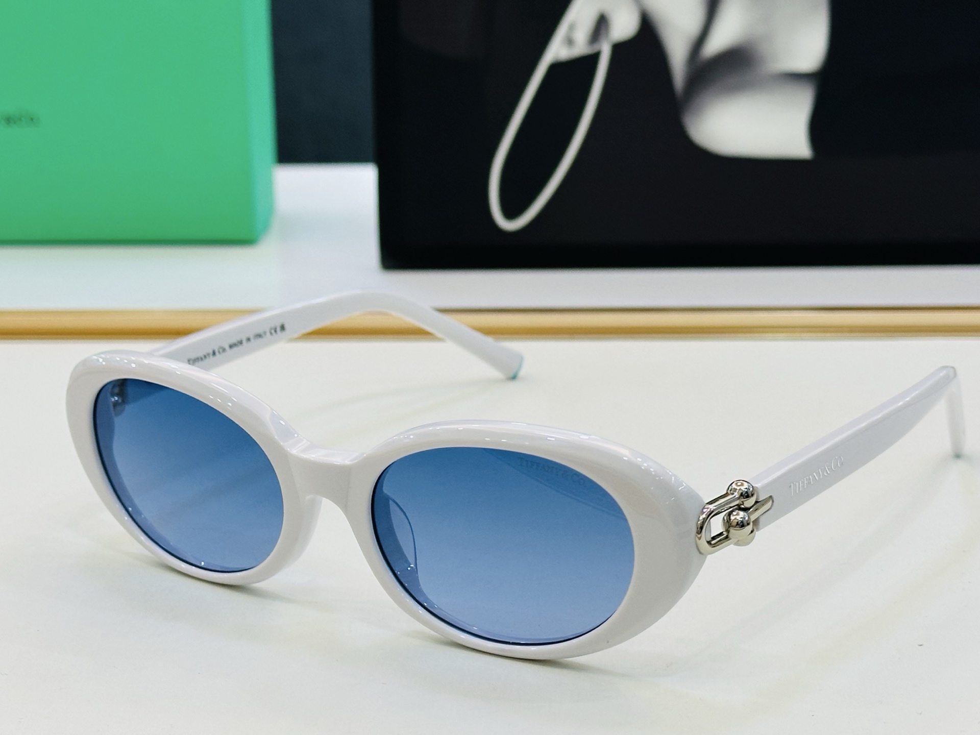 蒂芙家 Tiffany & CO. TF4242 Size：54口19-140 时尚太阳镜架 👍CC多色