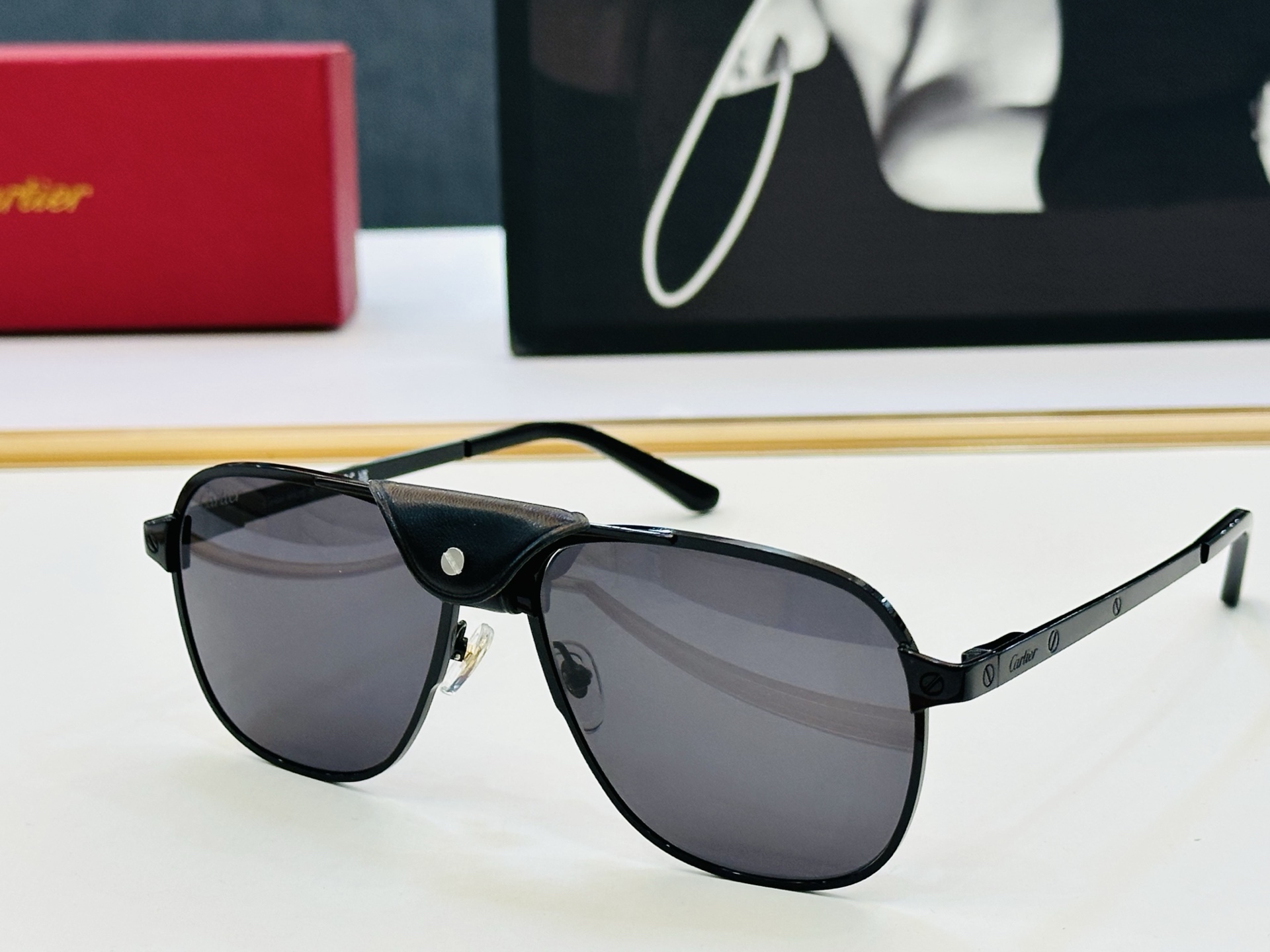 Cartie* 卡家 官网经典款 CT0165S Size：58口16-145 电镀工艺精湛大牌品质 配