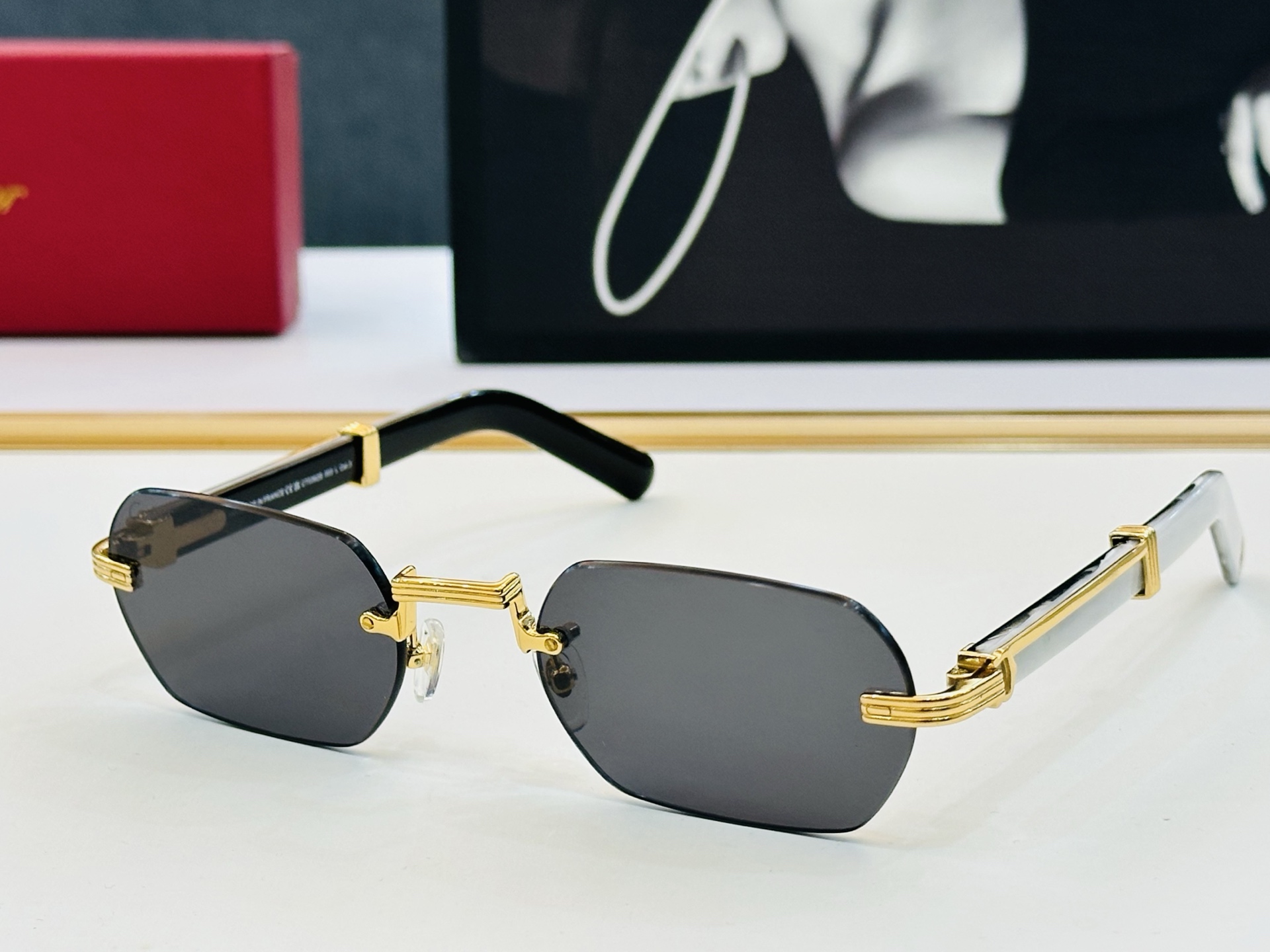 新款 Cartier 卡家 MODEL: CT0362S Size：54口21-145 高品质 品牌标志