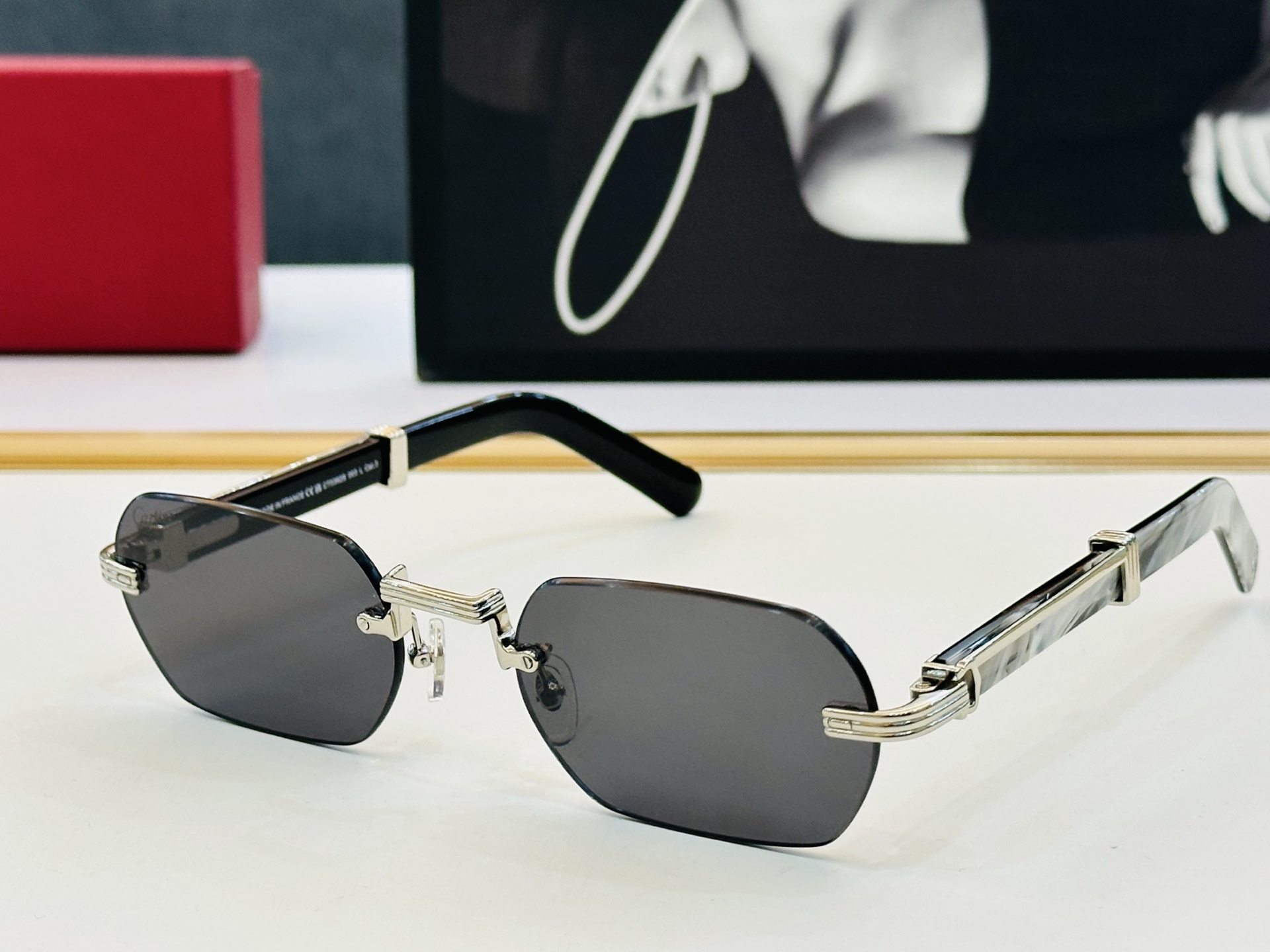 新款 Cartier 卡家 MODEL: CT0362S Size：54口21-145 高品质 品牌标志