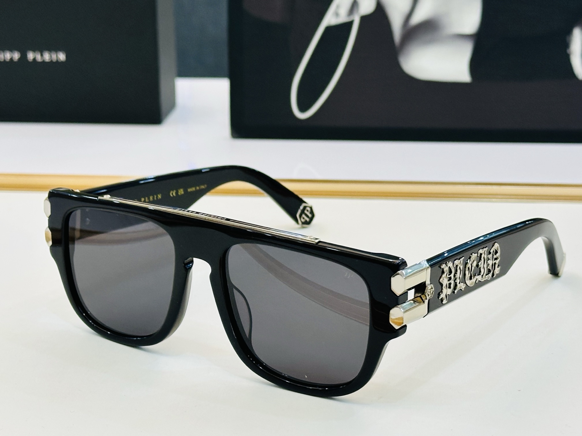PHILIPPPLEIN SIZE:55口19-145 C🔝🔝