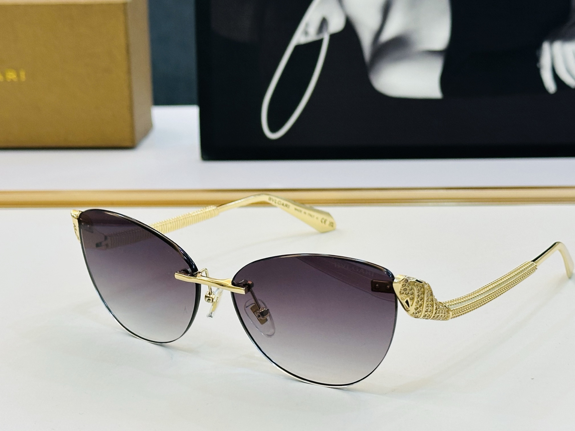 🆕款 官网同售 宝格家 BV40065U 👍 Size ：59口15-145 绝对要买😎品质非常完美 C