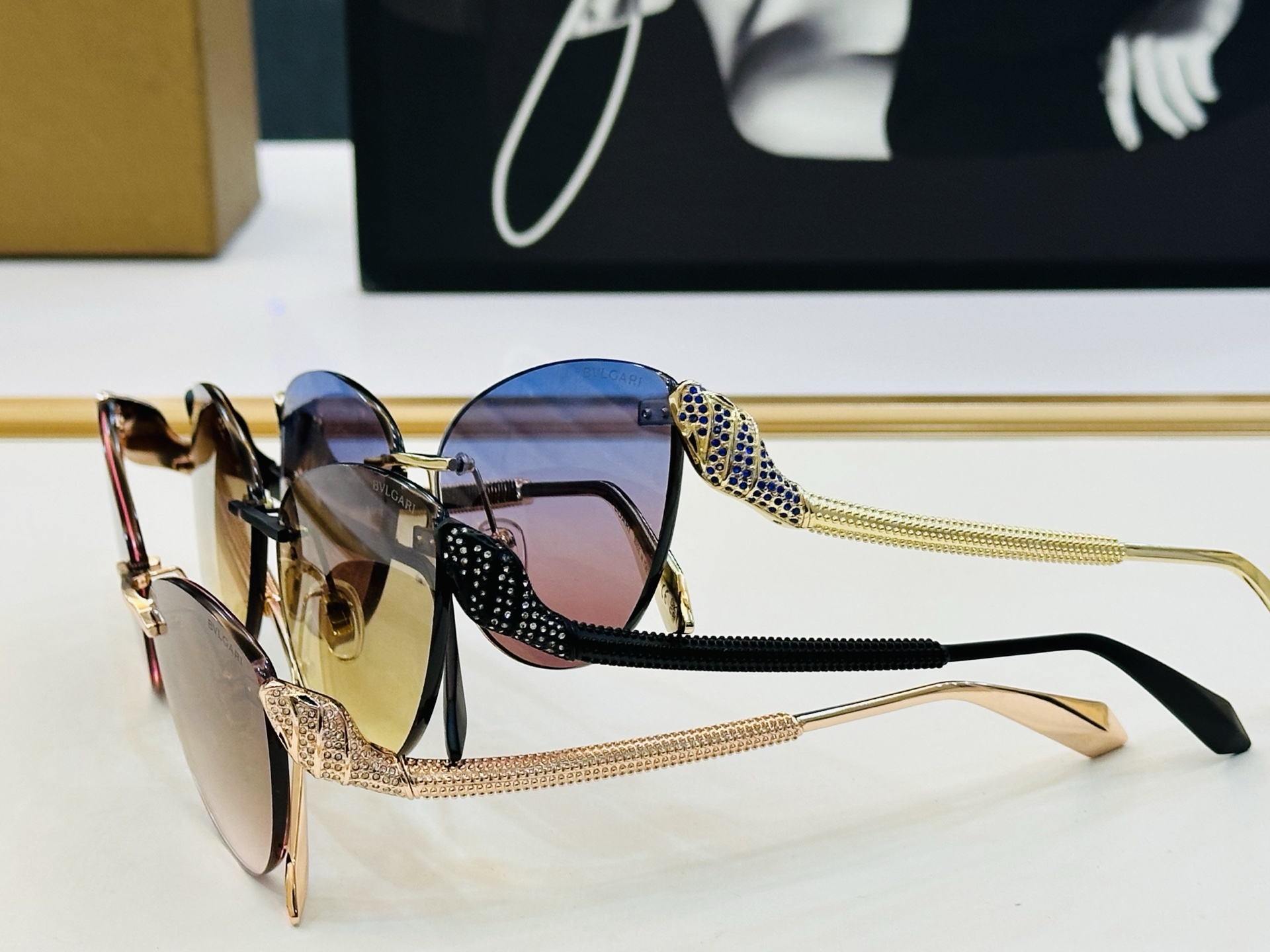 🆕款 官网同售 宝格家 BV40065U 👍 Size ：59口15-145 绝对要买😎品质非常完美 C