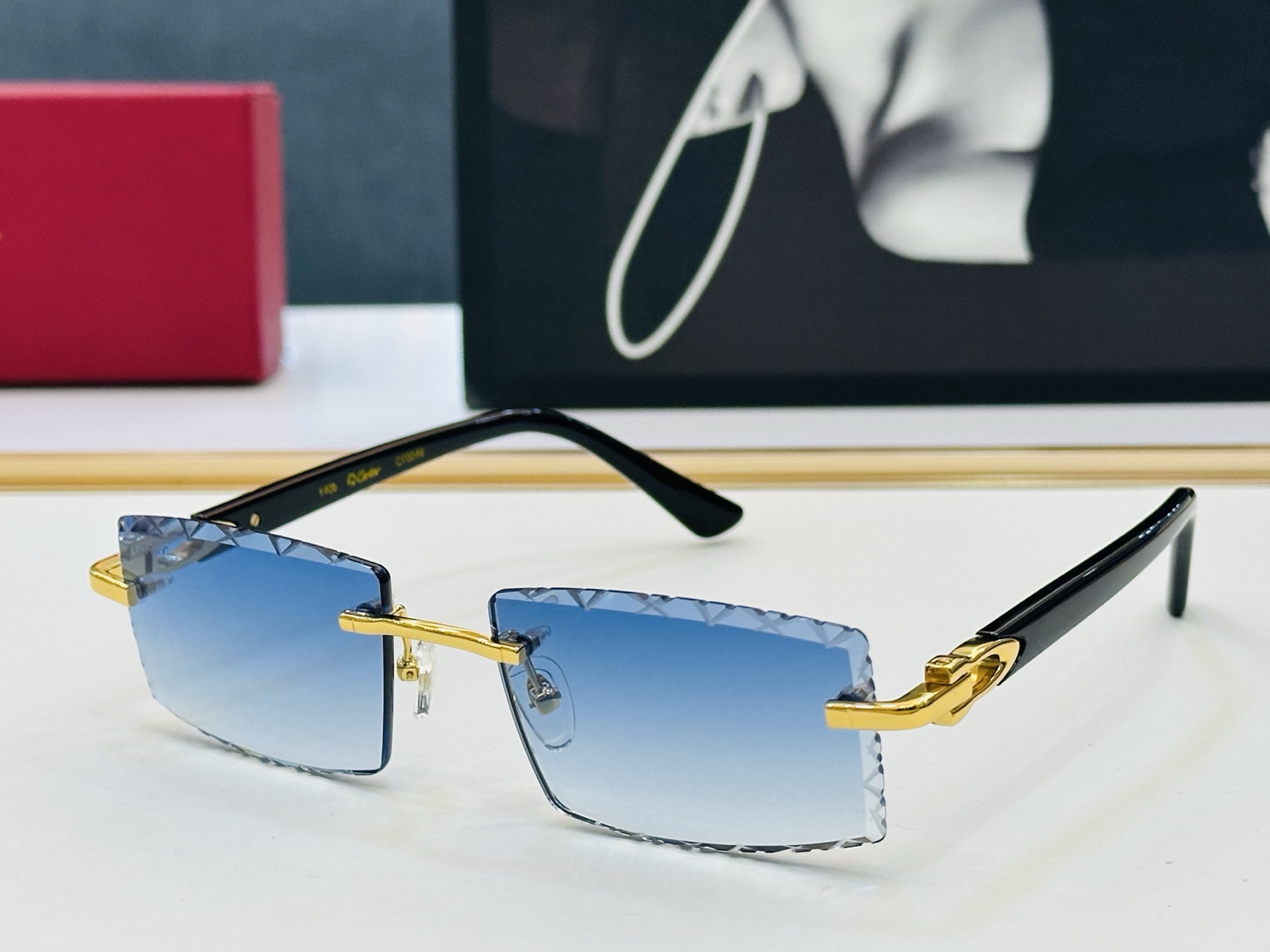 Cartie* 卡家 CT0049 太阳镜 Size：55口18-140 工艺精湛气质十足！A男女同款 