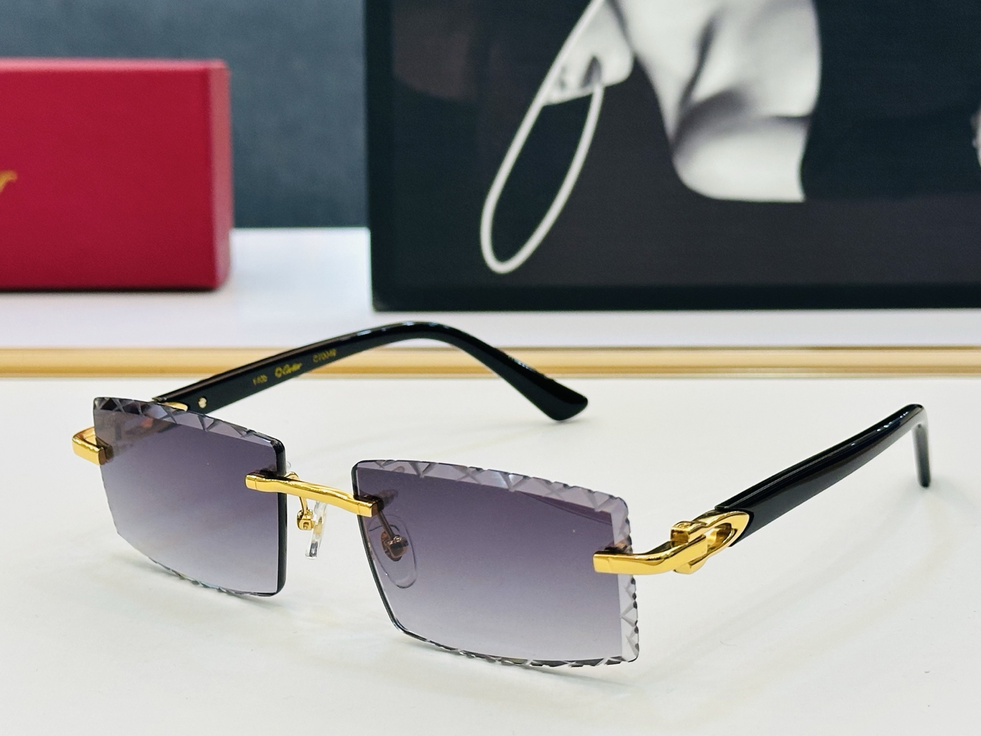 Cartie* 卡家 CT0049 太阳镜 Size：55口18-140 工艺精湛气质十足！A男女同款 