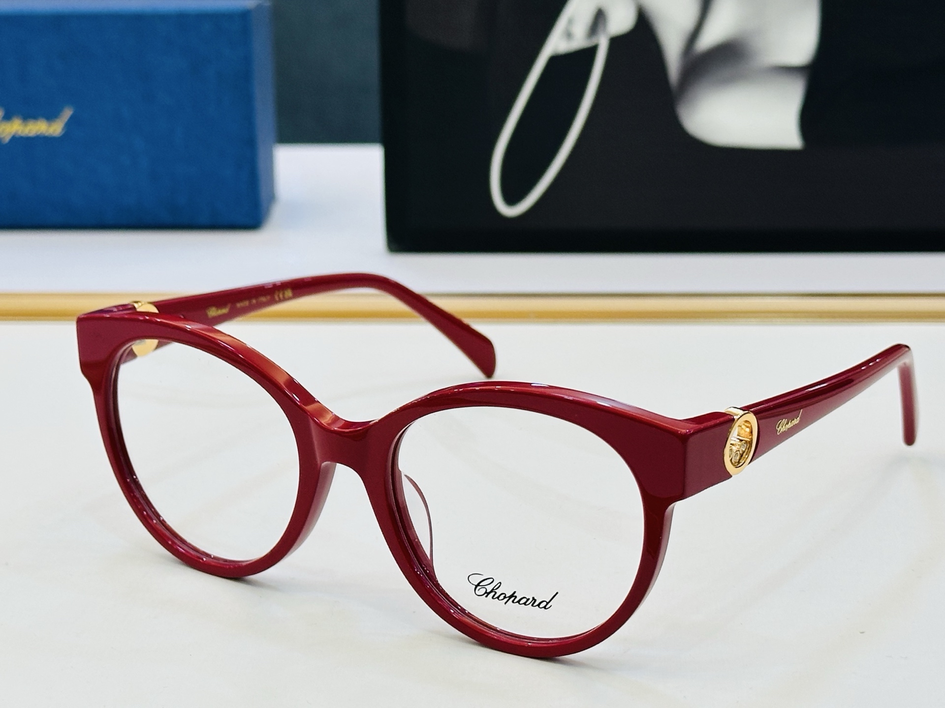 原版 ChoPard肖邦 MODEL: VCH350S Size：55口20-142 以现代时尚的设计风