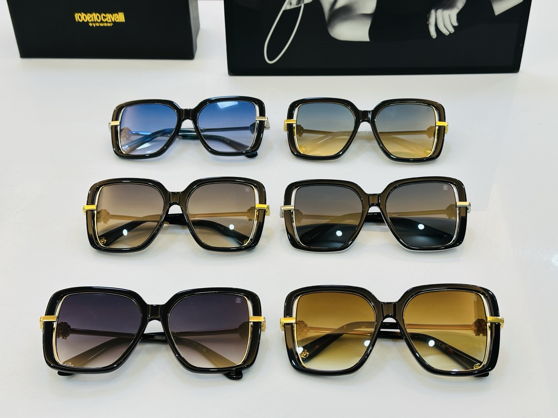 罗伯特家 SRC007 Size：54口17-145 [呲牙][呲牙]进口材料 logo 全新的感觉 给