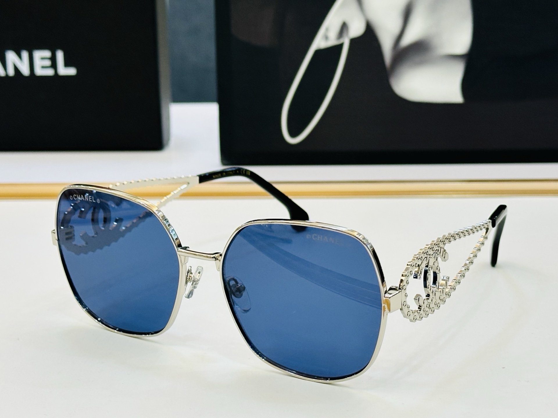 🆕 【CHANE*/香家】MODEL: A95106 Size：61口17-150 💅🏻💓b太阳镜