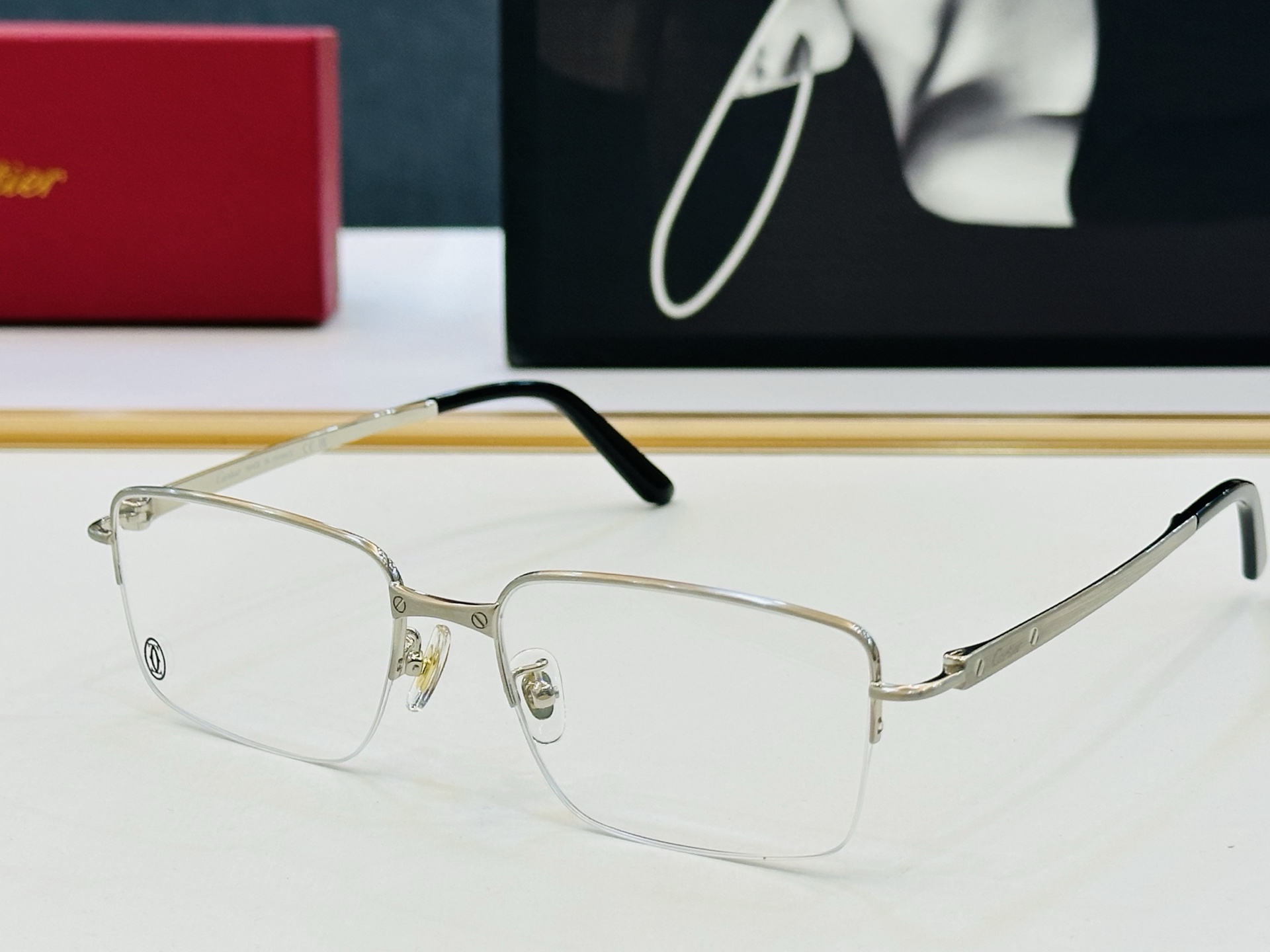 Cartier-卡家 ✨CT0554 Size：56口18-145 不挑脸型 简约大气 时尚休闲 👌👃Z