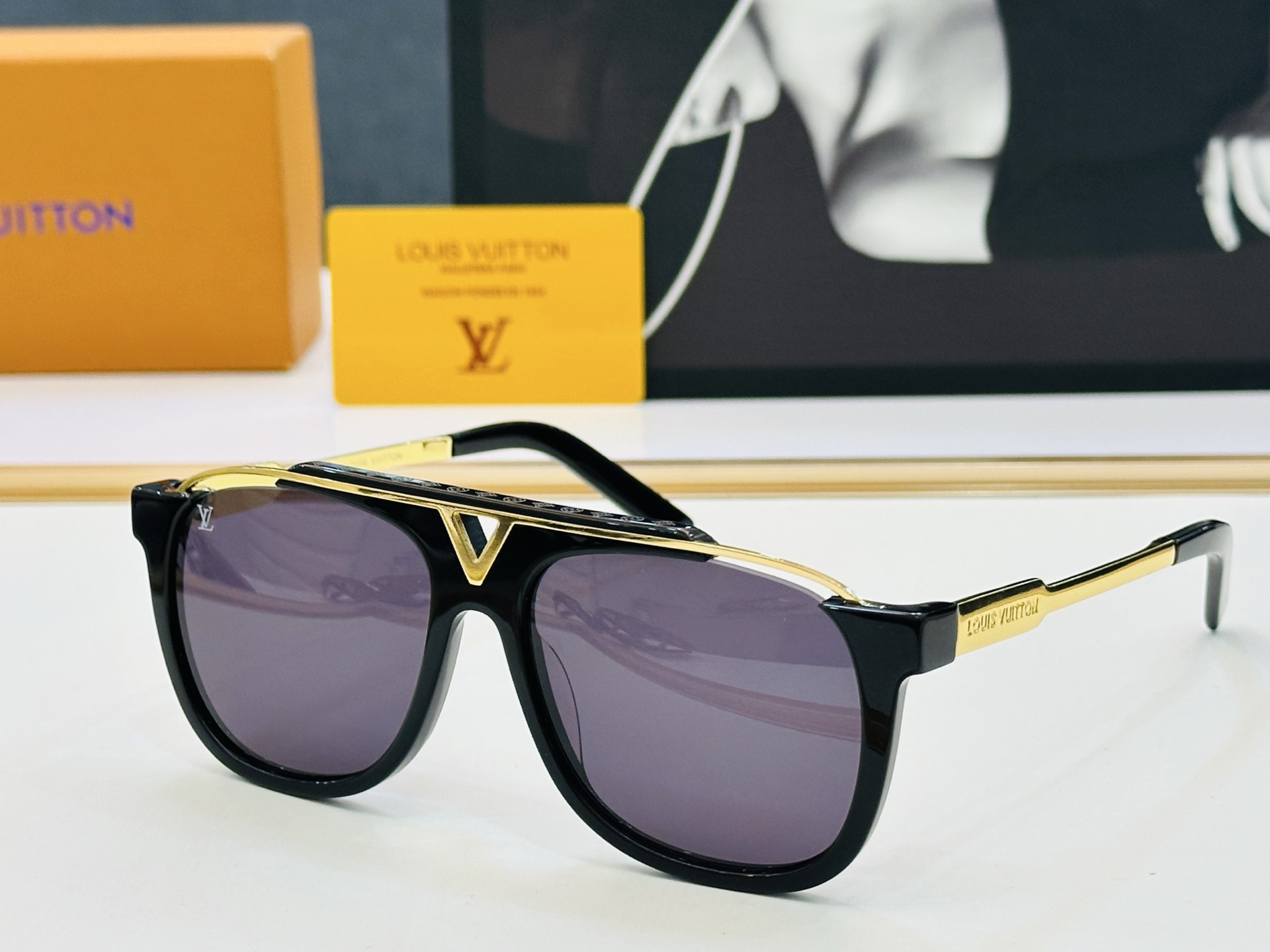 🆕🔺LOUIS VUITTO*🔻路易家 Z0938E 金属框架 方形款男款墨镜 size: 54口18-