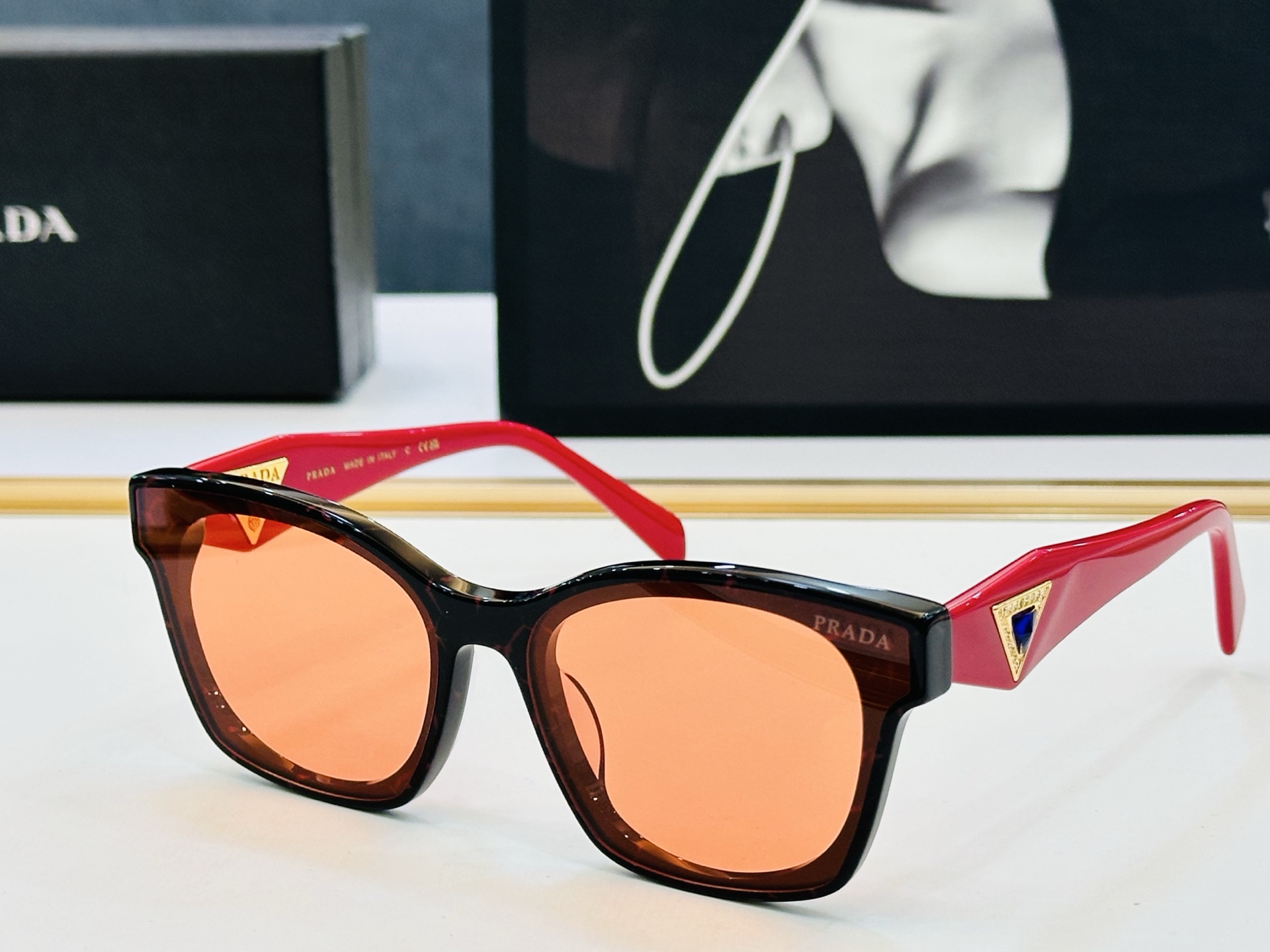 🔺PRAD*🔻普家 PR1705 Size：53口22-145 眼镜系列堪称精湛制作 彰显独特个 bm最