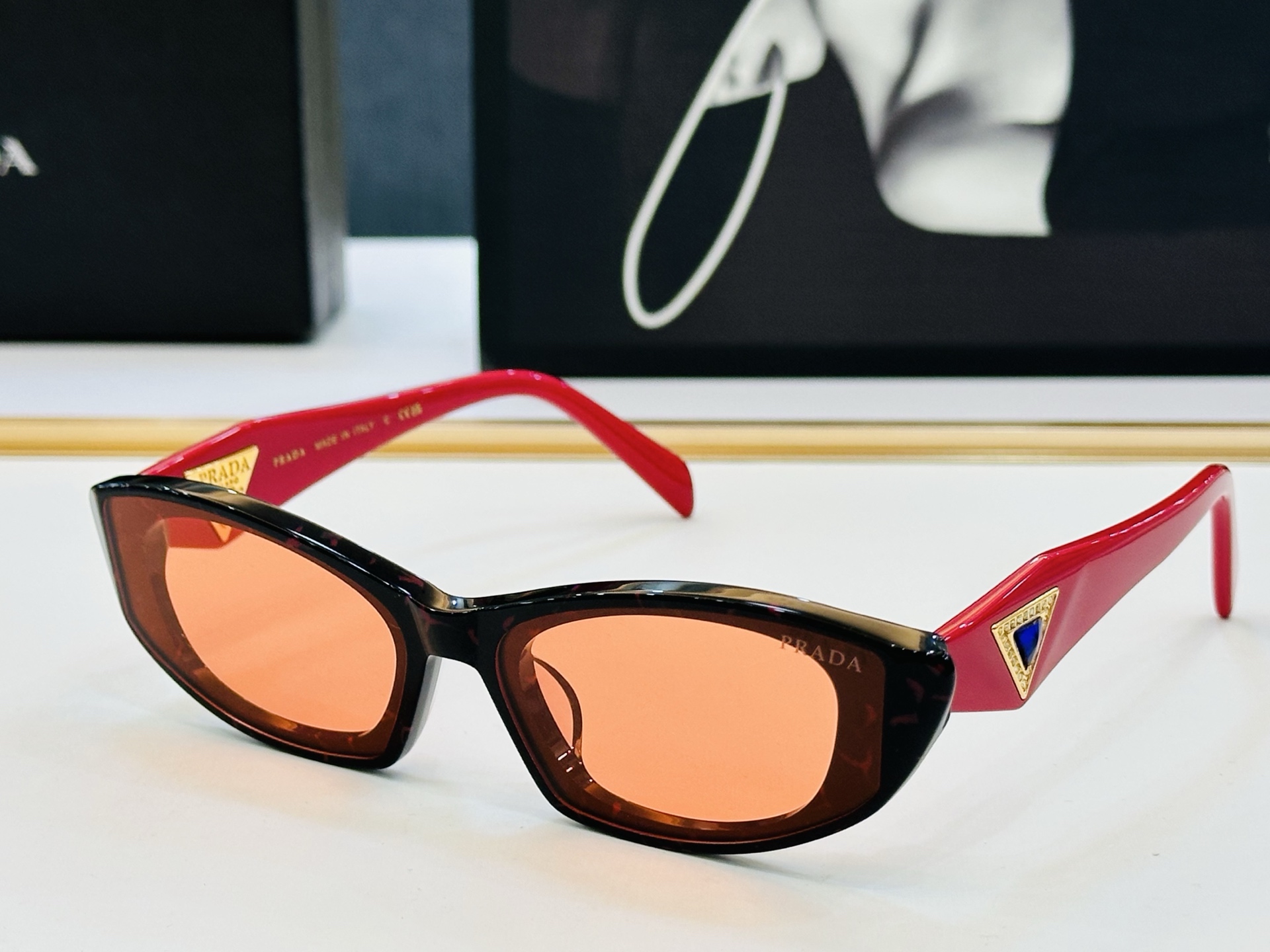 🔺PRAD*🔻普家 PR1704 Size：50口22-145 眼镜系列堪称精湛制作 彰显独特个 bm最