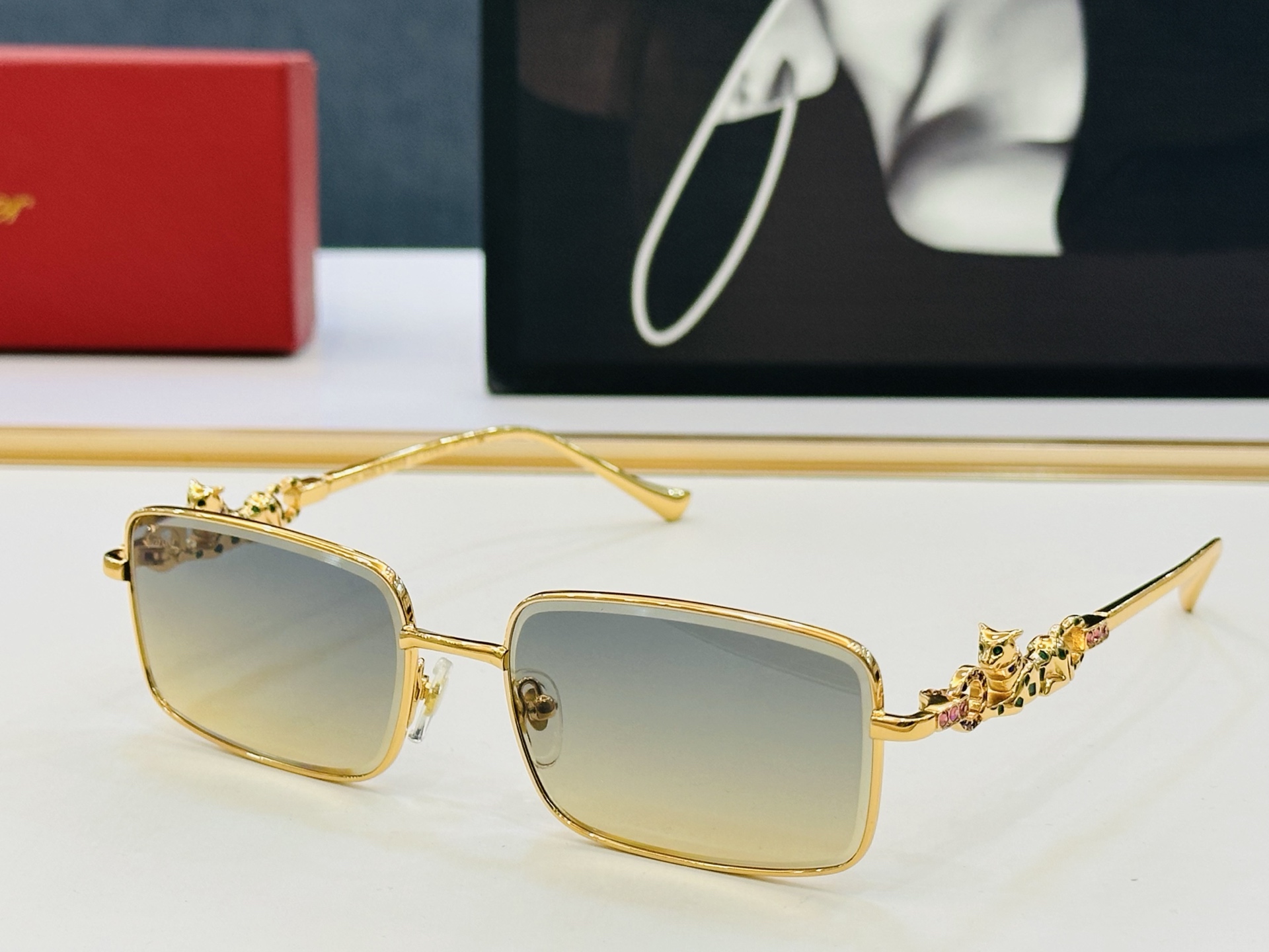 Cartie* 卡家 CT01824 太阳镜 Size：56口17-145 工艺精湛气质十足！bm男女同