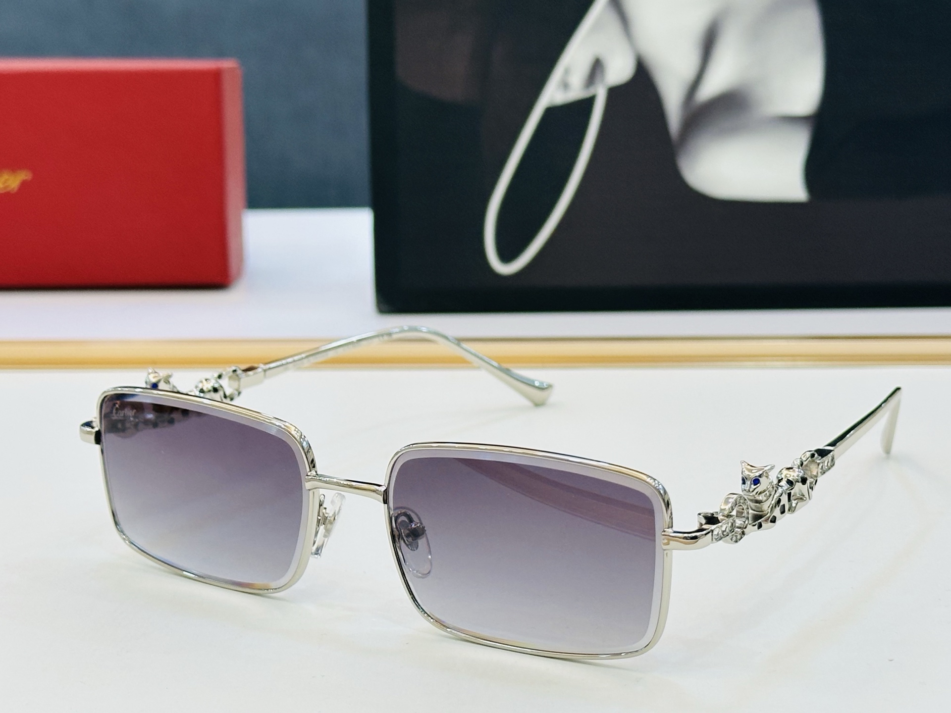 Cartie* 卡家 CT01824 太阳镜 Size：56口17-145 工艺精湛气质十足！bm男女同