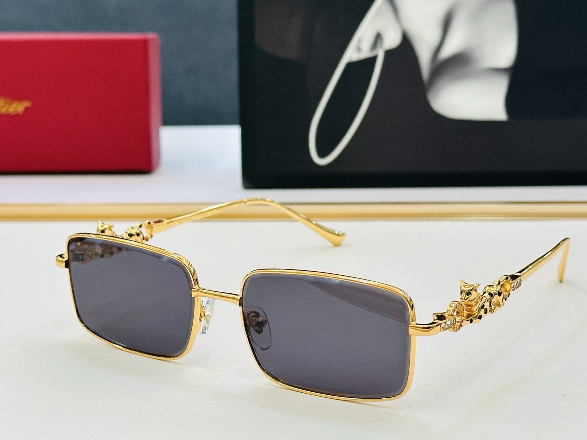 Cartie* 卡家 CT01824 太阳镜 Size：56口17-145 工艺精湛气质十足！bm男女同