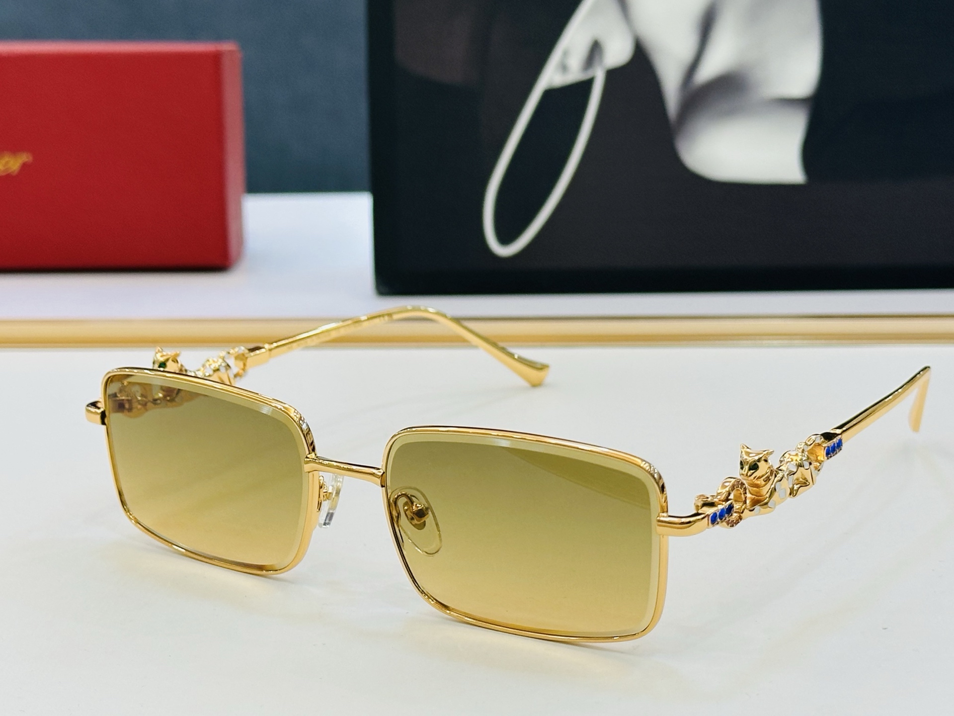 Cartie* 卡家 CT01824 太阳镜 Size：56口17-145 工艺精湛气质十足！bm男女同