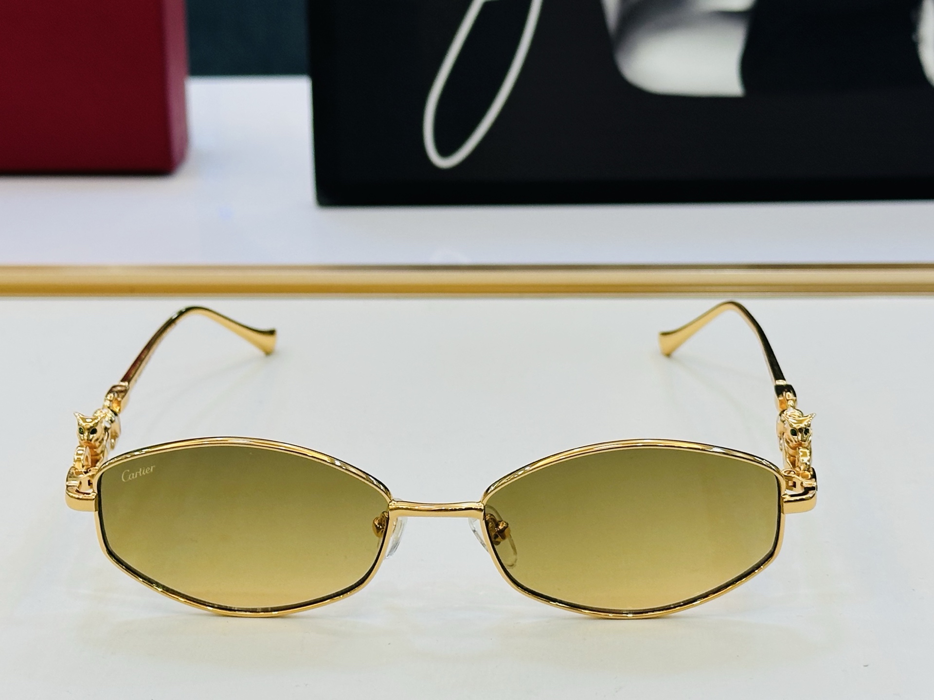 Cartie* 卡家 CT01823 太阳镜 Size：56口17-145 工艺精湛气质十足！bm男女同