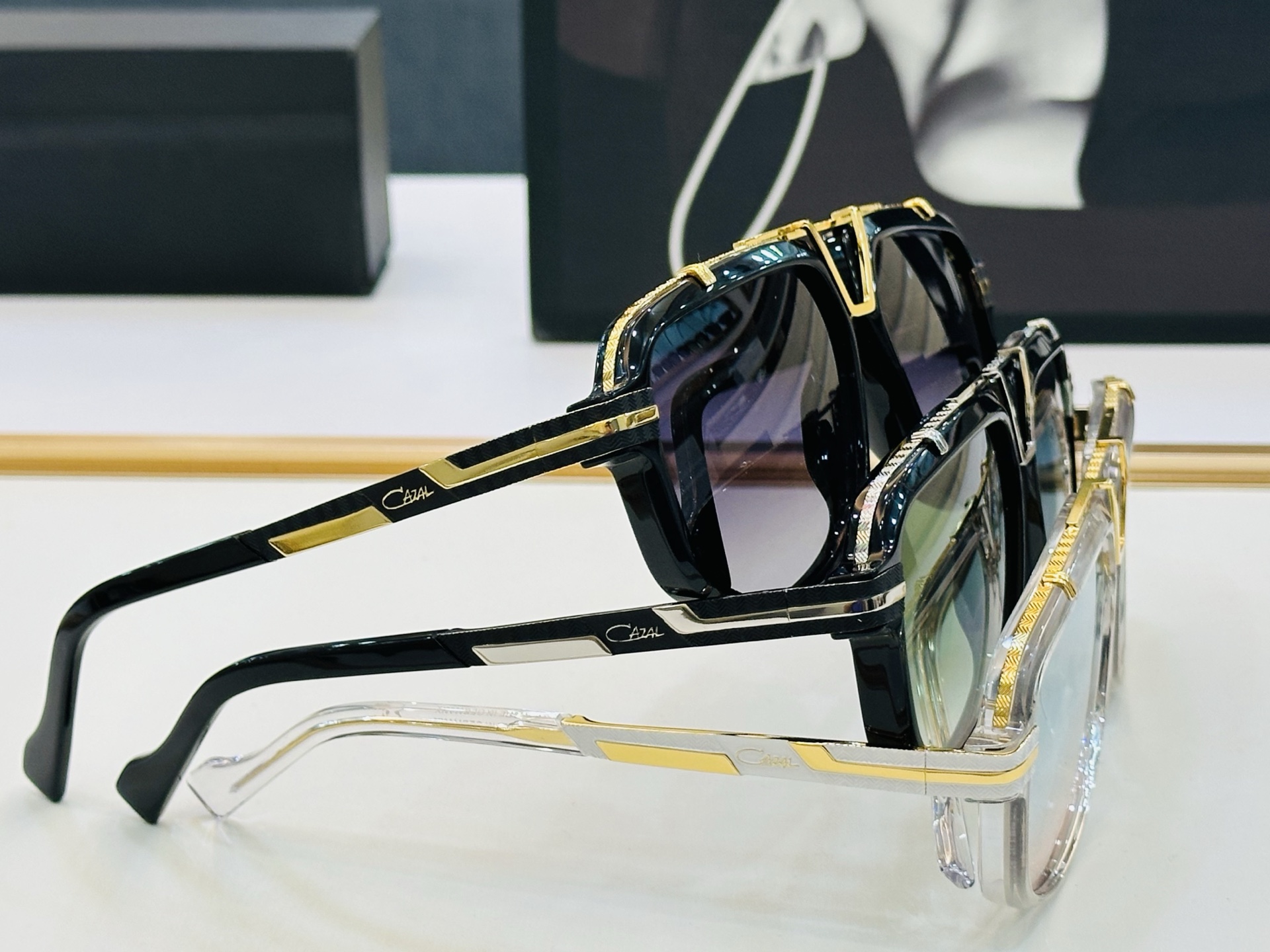 卡加尔 new CAZAL Model:MOD8049 Size: 60口14-145 曲线和直线大胆组