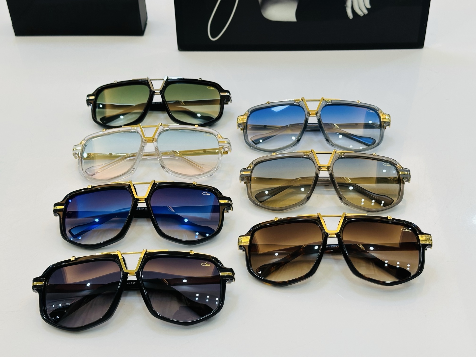 卡加尔 new CAZAL Model:MOD8049 Size: 60口14-145 曲线和直线大胆组