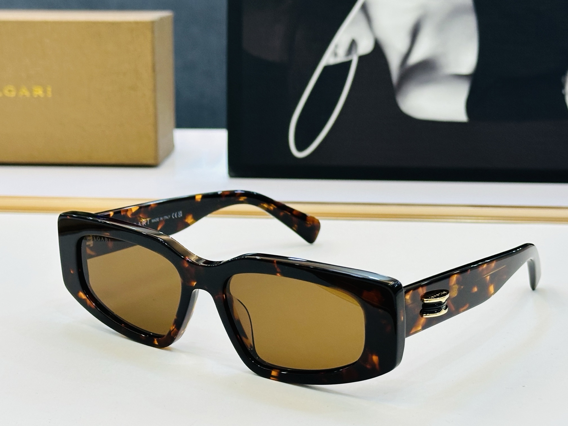 🆕款 官网同售 宝格家 BV40014 👍 Size ：53口18-145 绝对要买😎品质非常完美 L出