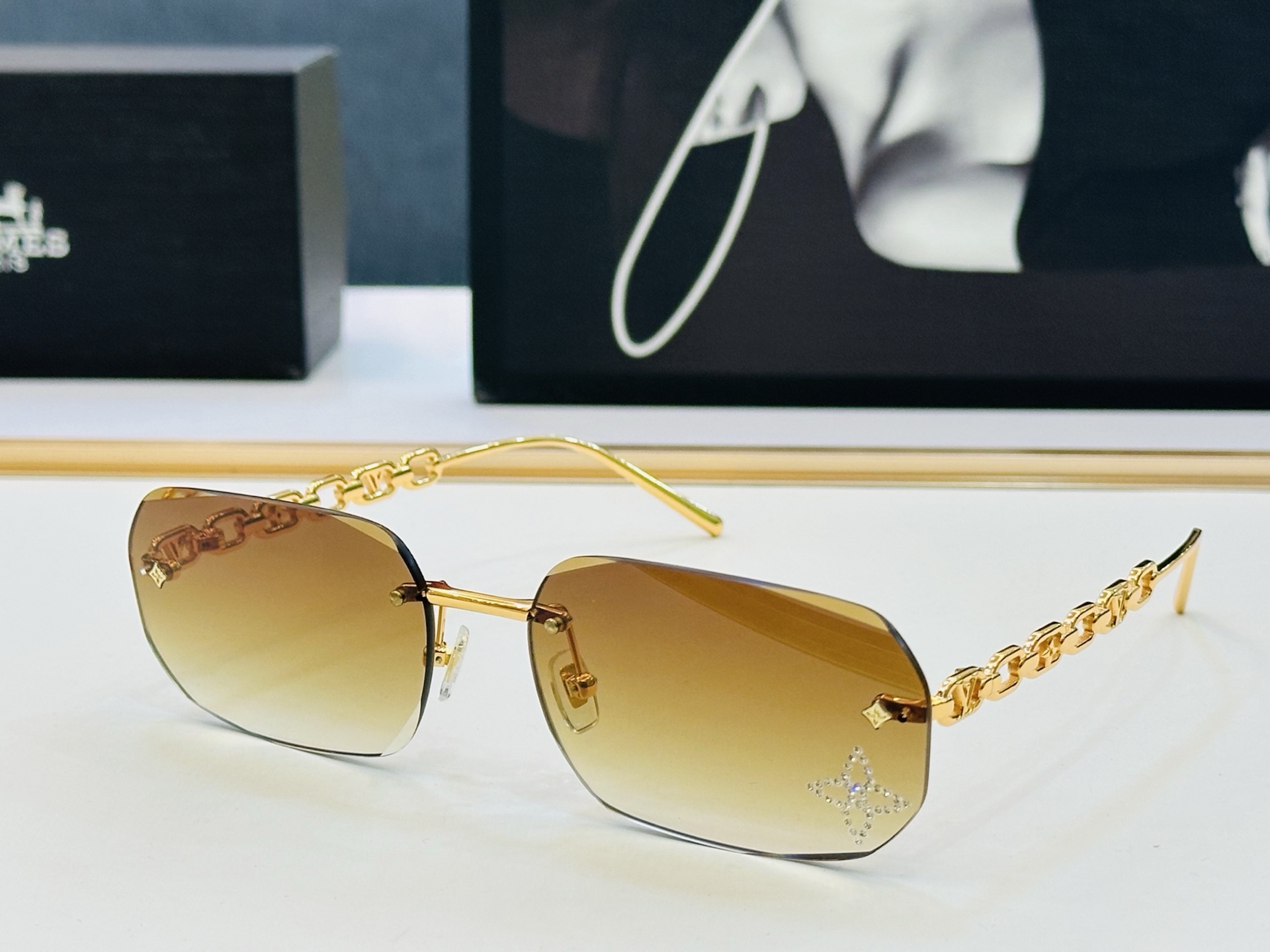 路易家 🎩Z2053U Size：63口18-137 充满活力的 展现独特个性🌟展现大气的你 b高品质 